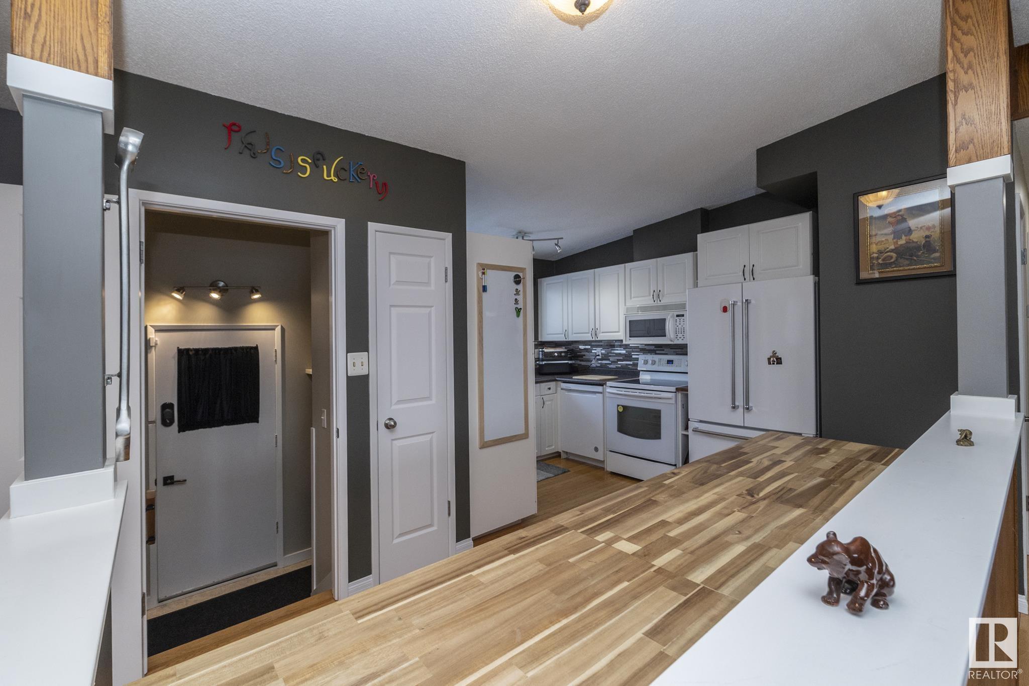      5204 43 AV , Leduc,  ,T9E 5A6 ;  Listing Number: MLS E4420490