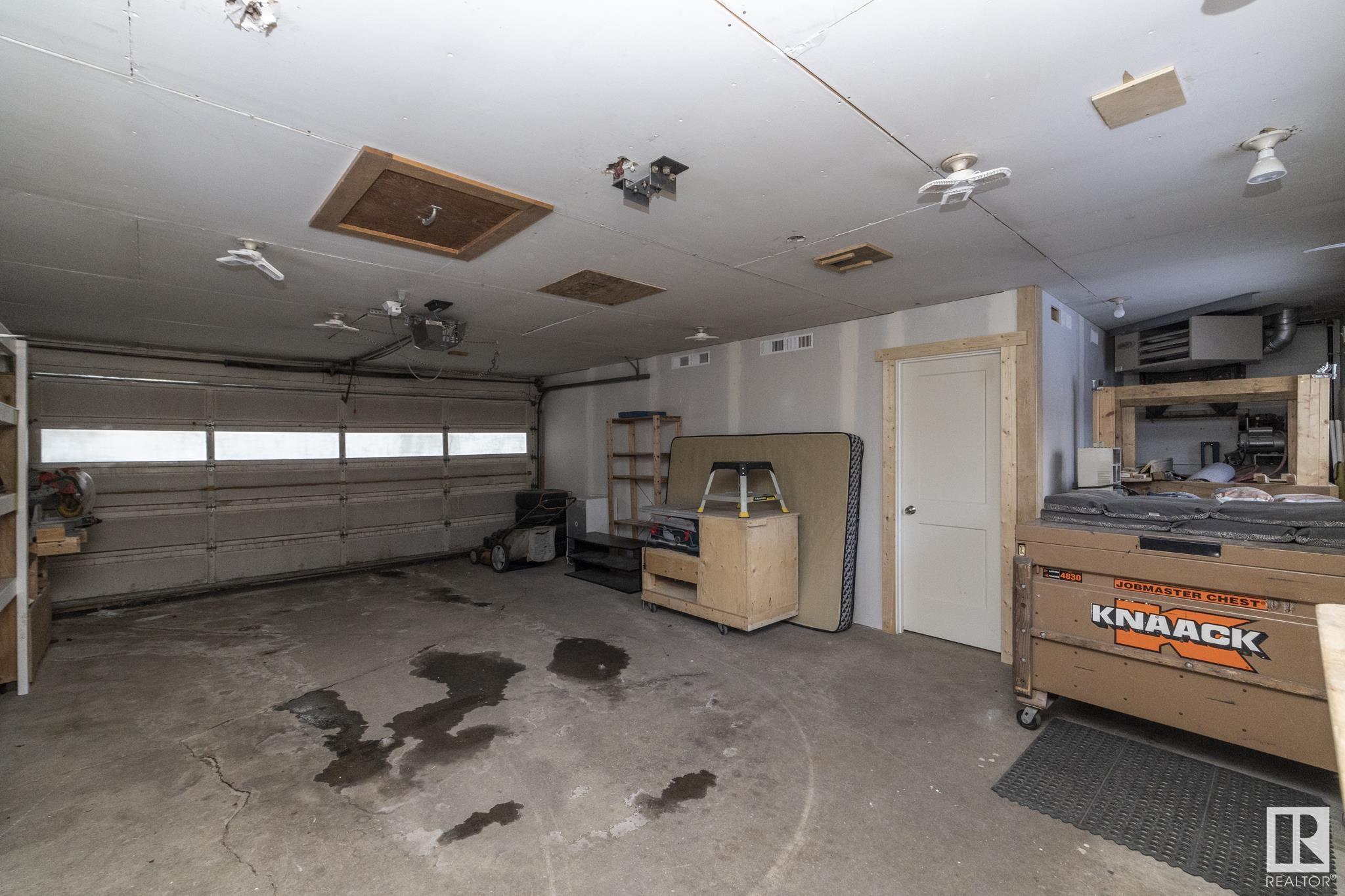      5204 43 AV , Leduc,  ,T9E 5A6 ;  Listing Number: MLS E4420490