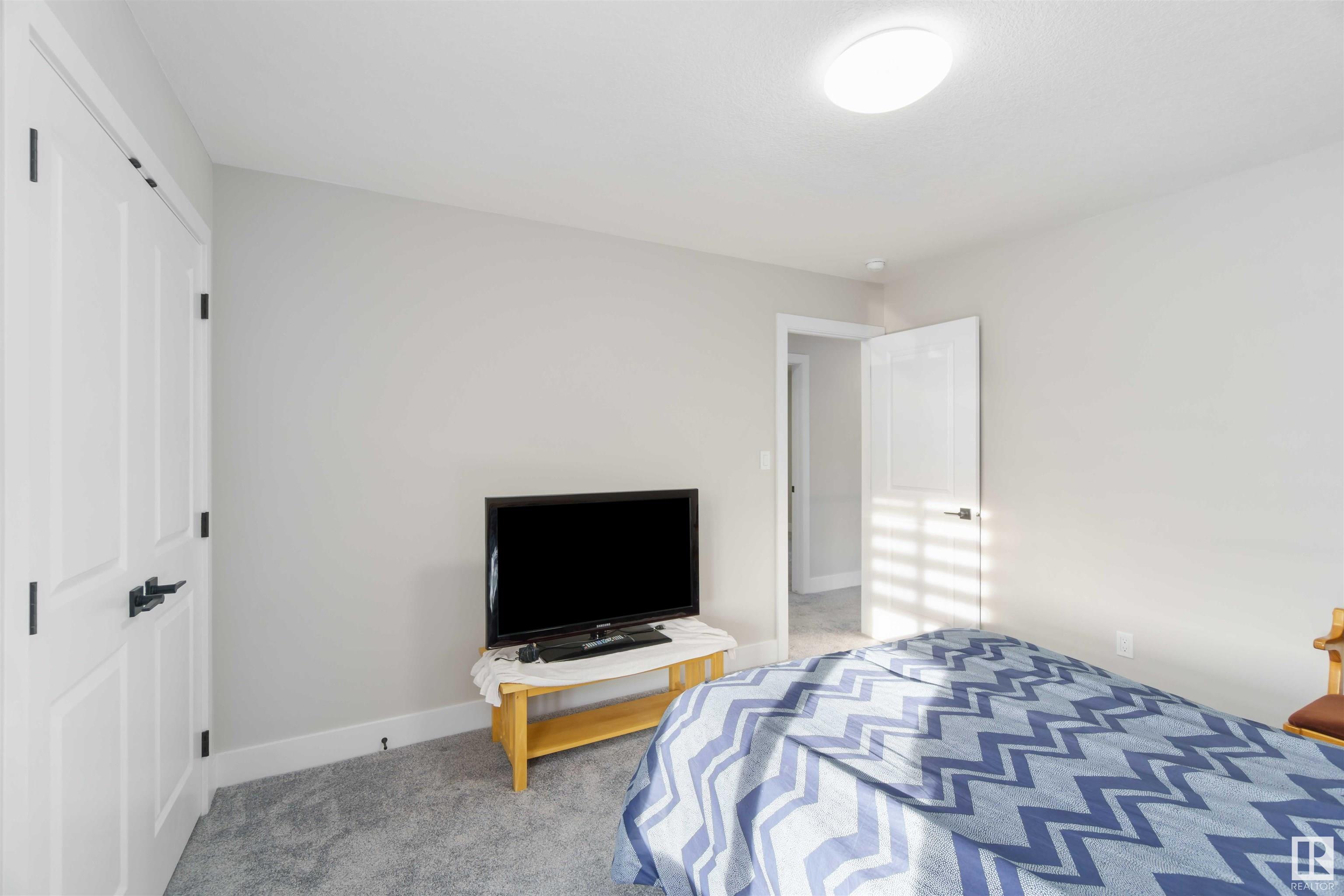      6012 173 AV NW NW , Edmonton,  ,T5Y 3W3 ;  Listing Number: MLS E4420493
