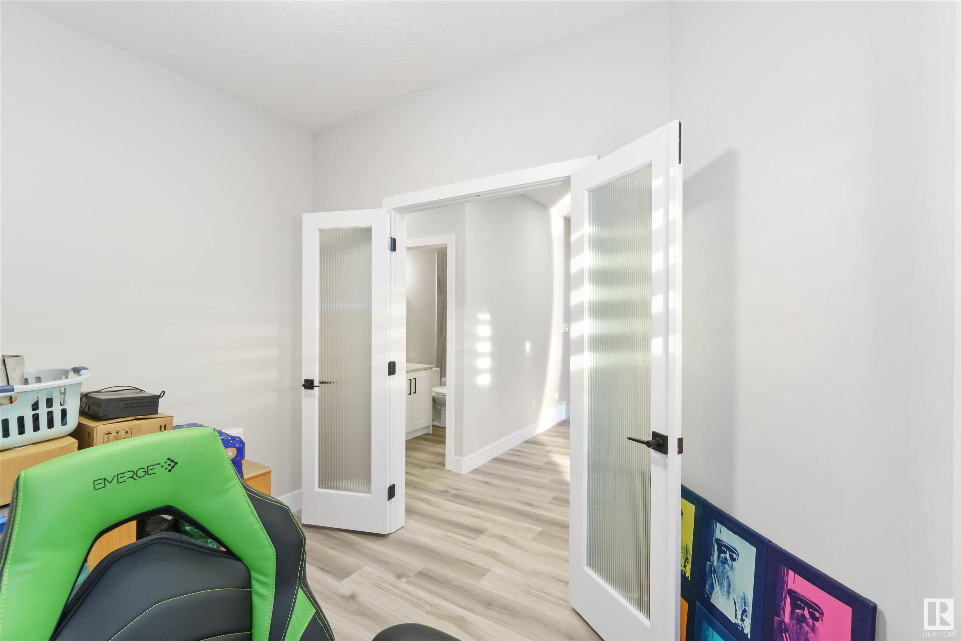      6012 173 AV NW NW , Edmonton,  ,T5Y 3W3 ;  Listing Number: MLS E4420493