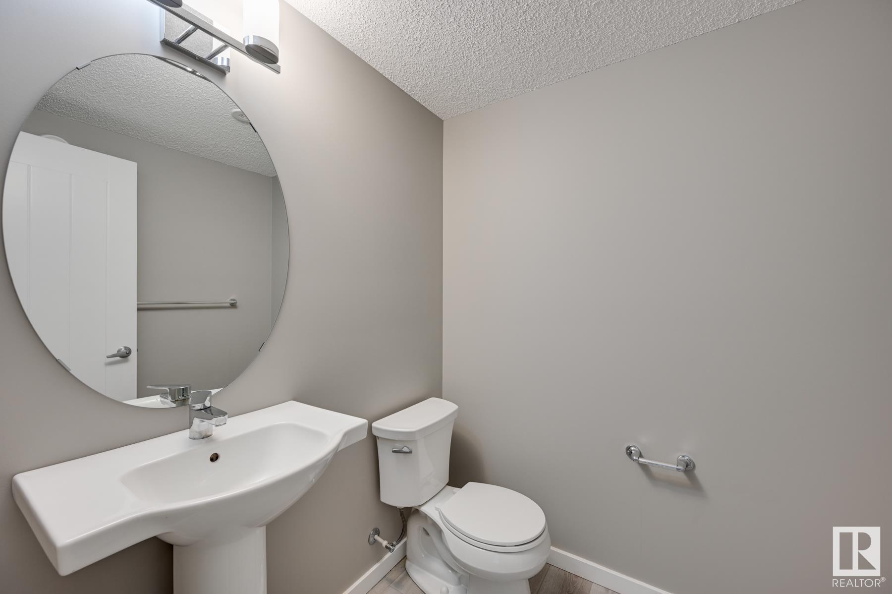      #4 2215 24 ST NW , Edmonton,  ,T6T 1A6 ;  Listing Number: MLS E4420502