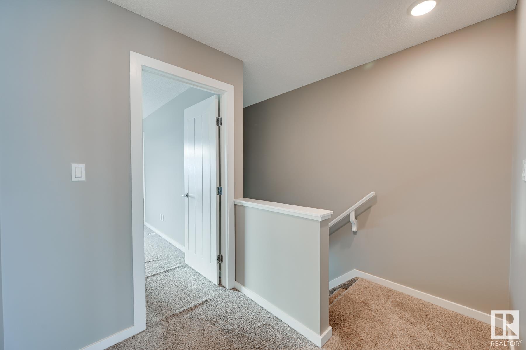      #4 2215 24 ST NW , Edmonton,  ,T6T 1A6 ;  Listing Number: MLS E4420502