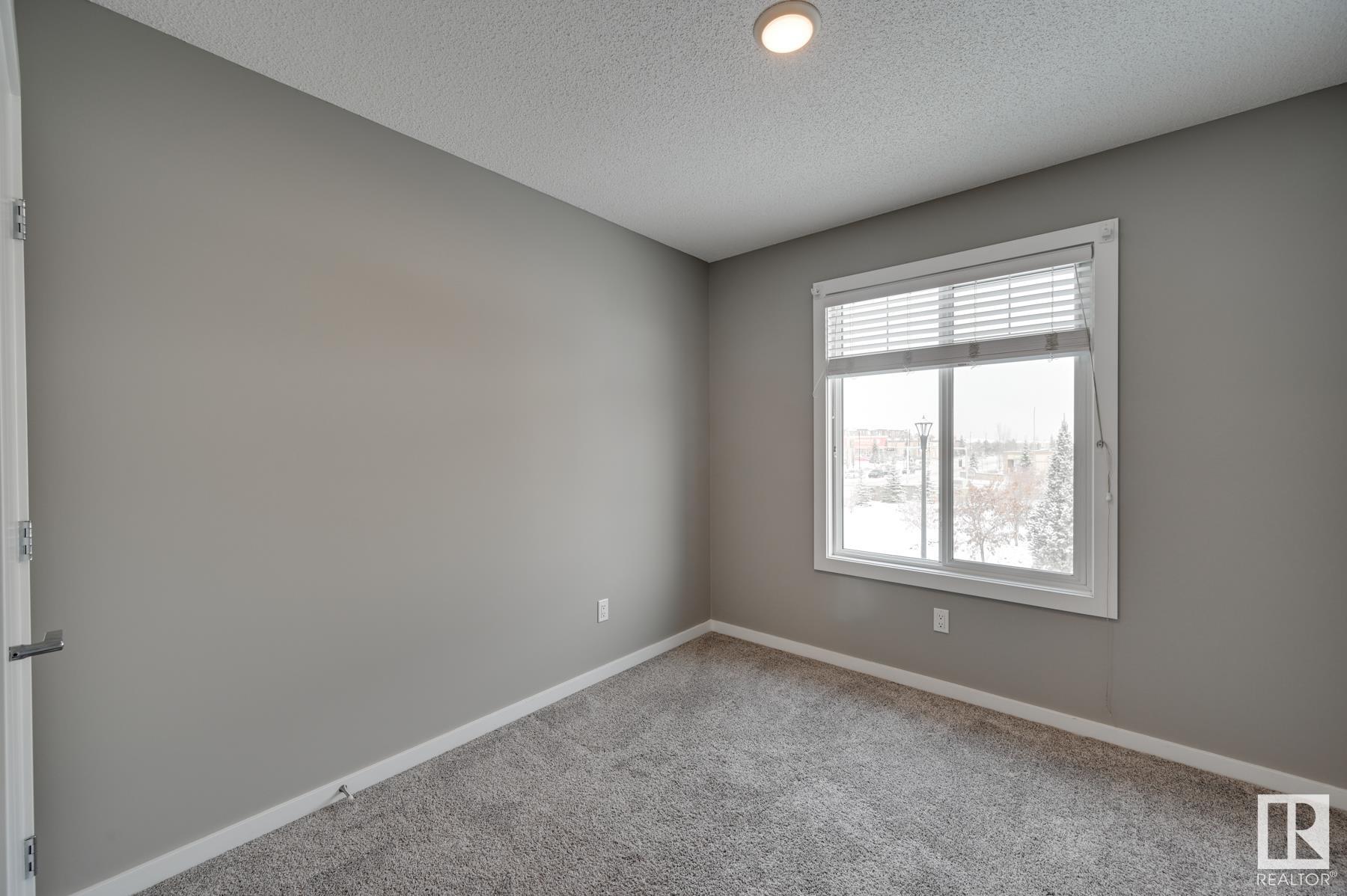     #4 2215 24 ST NW , Edmonton,  ,T6T 1A6 ;  Listing Number: MLS E4420502