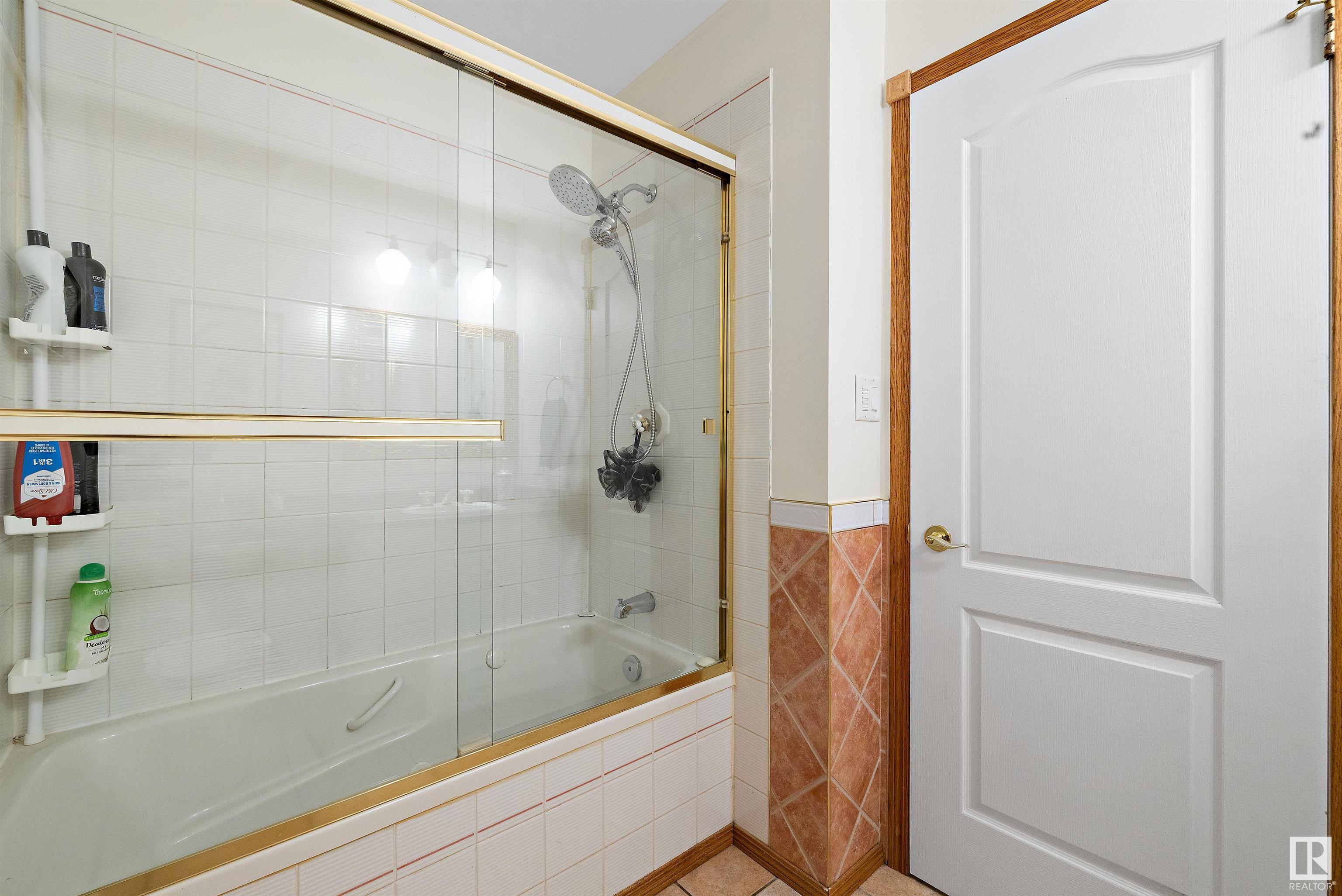      15107 54 AV NW , Edmonton,  ,T6H 4Z1 ;  Listing Number: MLS E4420504