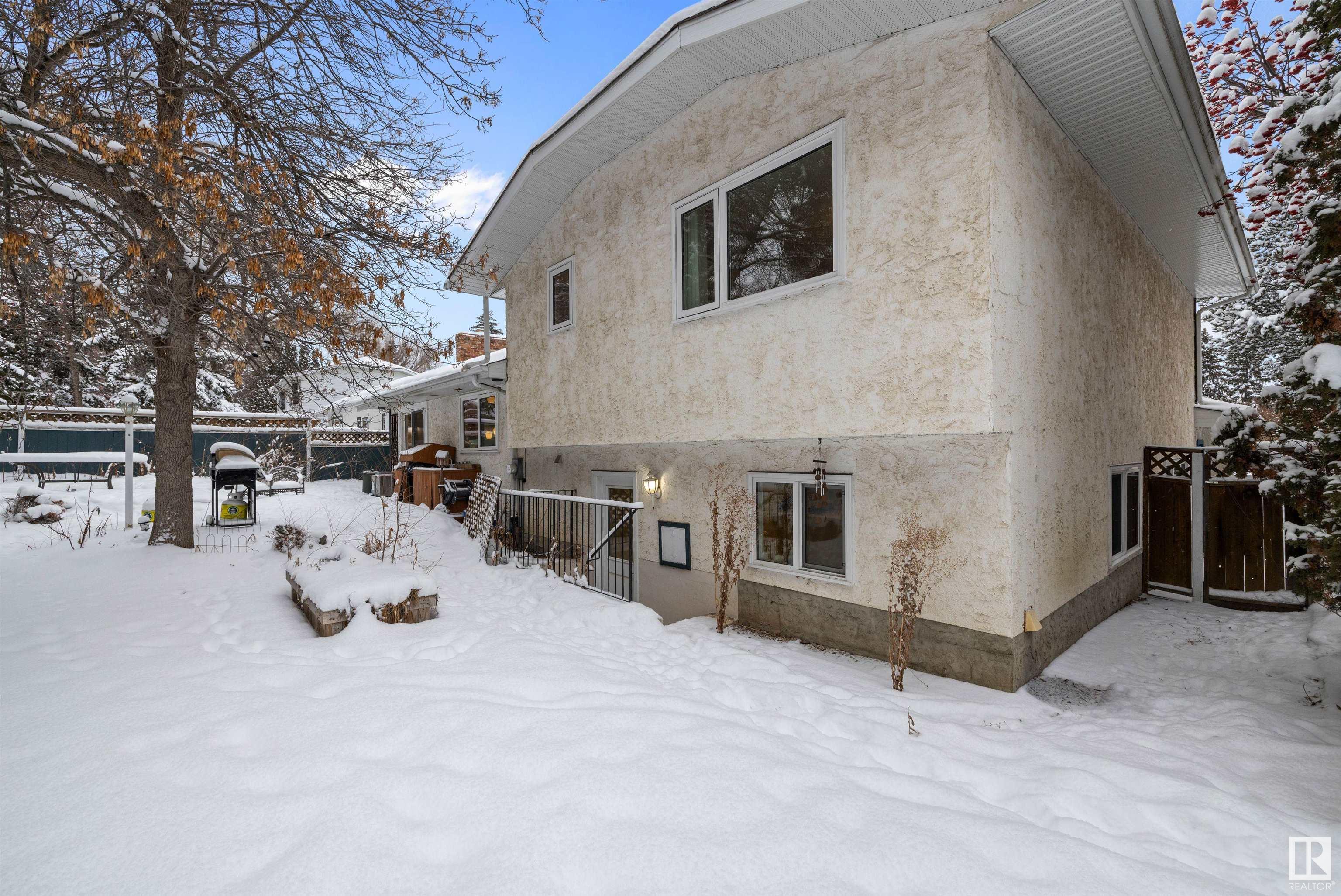      15107 54 AV NW , Edmonton,  ,T6H 4Z1 ;  Listing Number: MLS E4420504