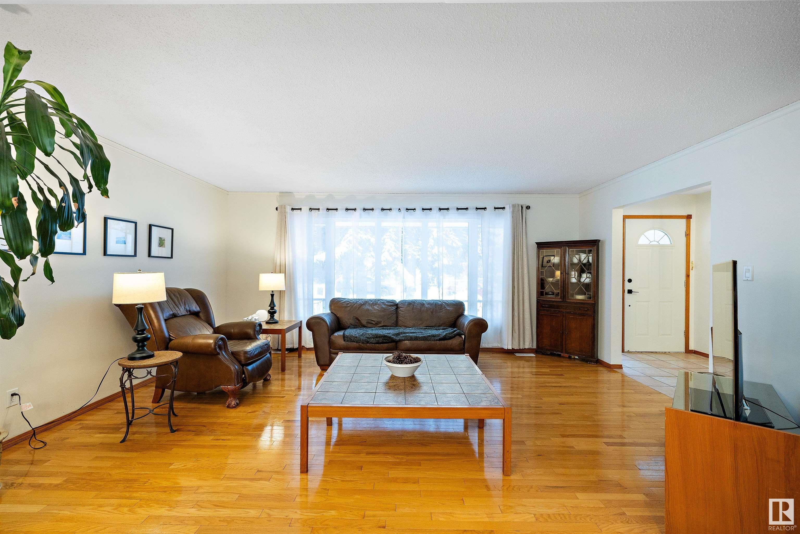      15107 54 AV NW , Edmonton,  ,T6H 4Z1 ;  Listing Number: MLS E4420504