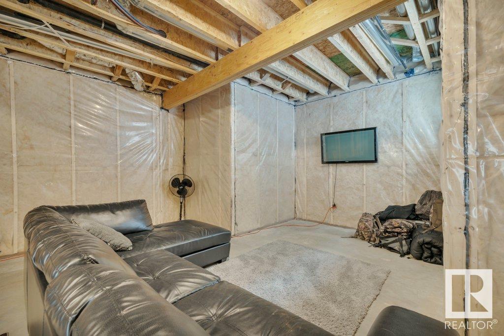      197 CALEDONIA DR , Leduc,  ,T9E 0N6 ;  Listing Number: MLS E4420508