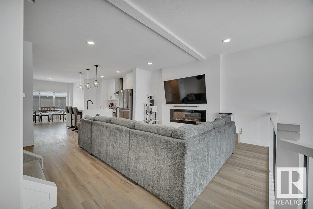      197 CALEDONIA DR , Leduc,  ,T9E 0N6 ;  Listing Number: MLS E4420508