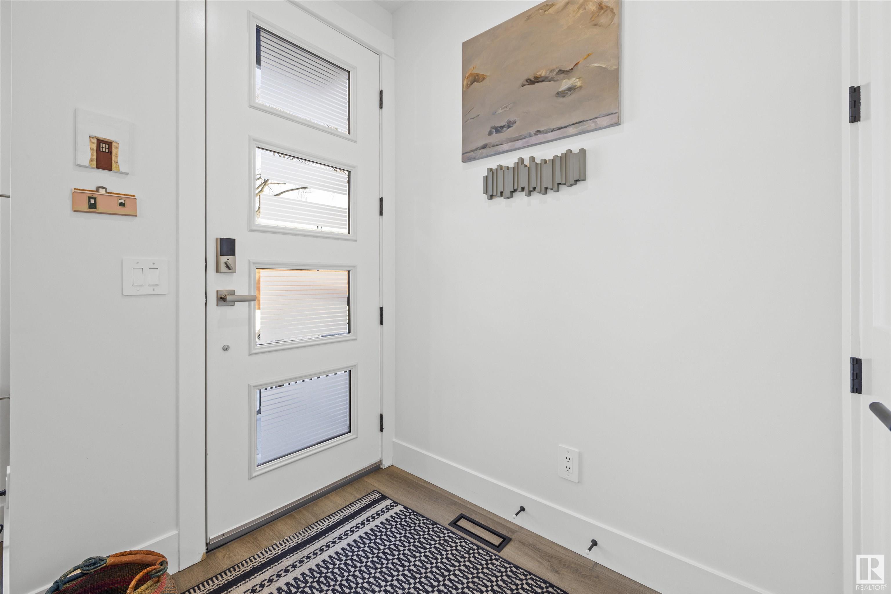      10922 129 ST NW NW , Edmonton,  ,T5M 0X9 ;  Listing Number: MLS E4420509