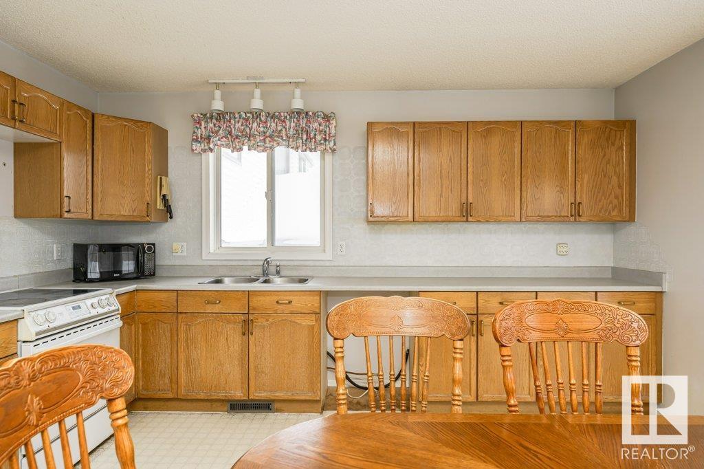      529 JELLETT WY NW , Edmonton,  ,T6L 6P9 ;  Listing Number: MLS E4420511