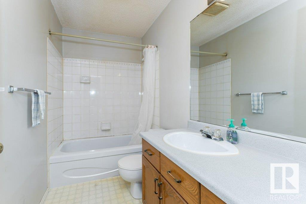      529 JELLETT WY NW , Edmonton,  ,T6L 6P9 ;  Listing Number: MLS E4420511