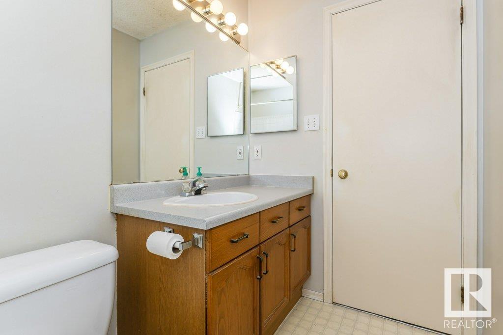      529 JELLETT WY NW , Edmonton,  ,T6L 6P9 ;  Listing Number: MLS E4420511