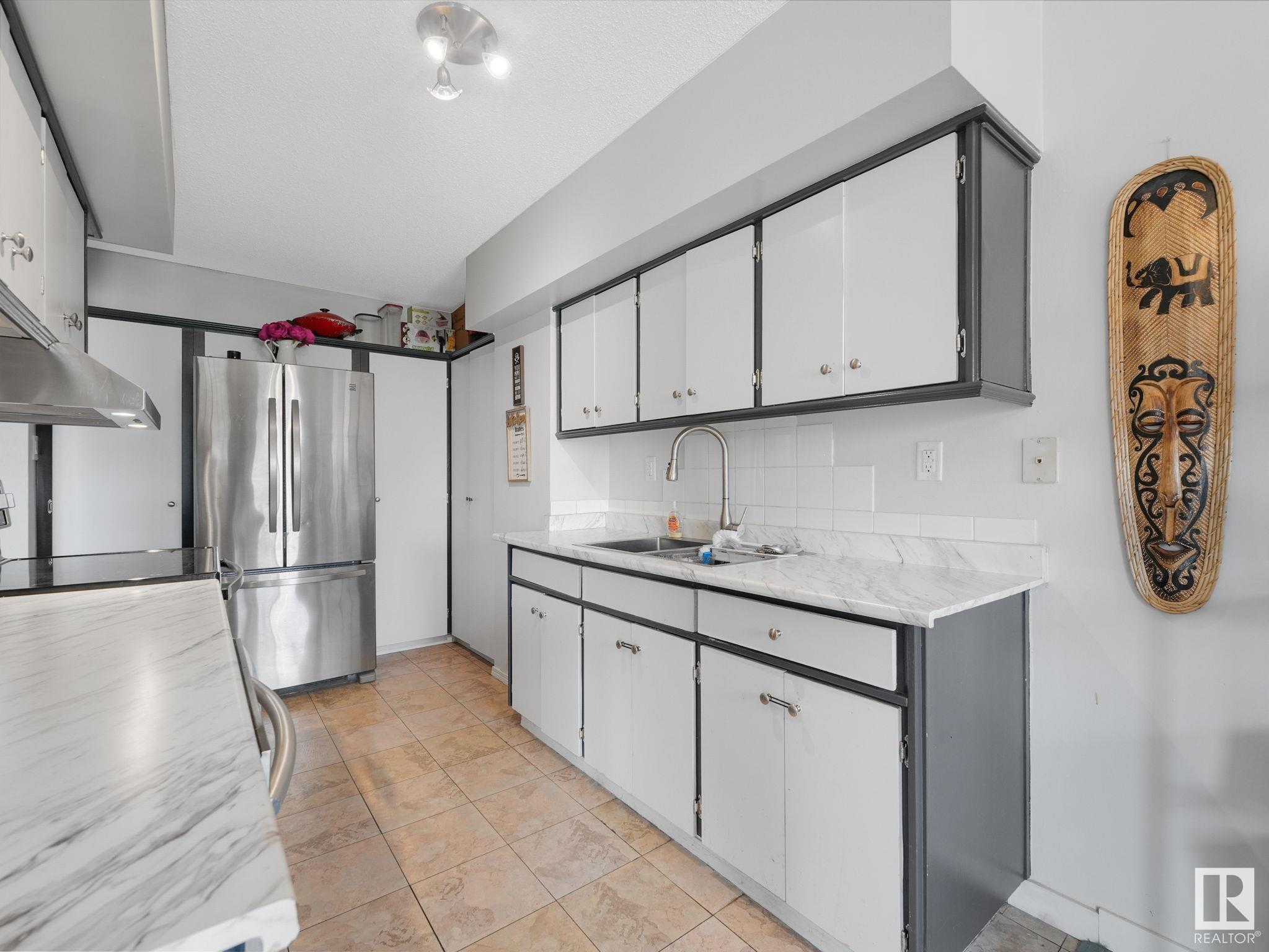      126 CENTENNIAL CO NW , Edmonton,  ,T5P 4H5 ;  Listing Number: MLS E4420515