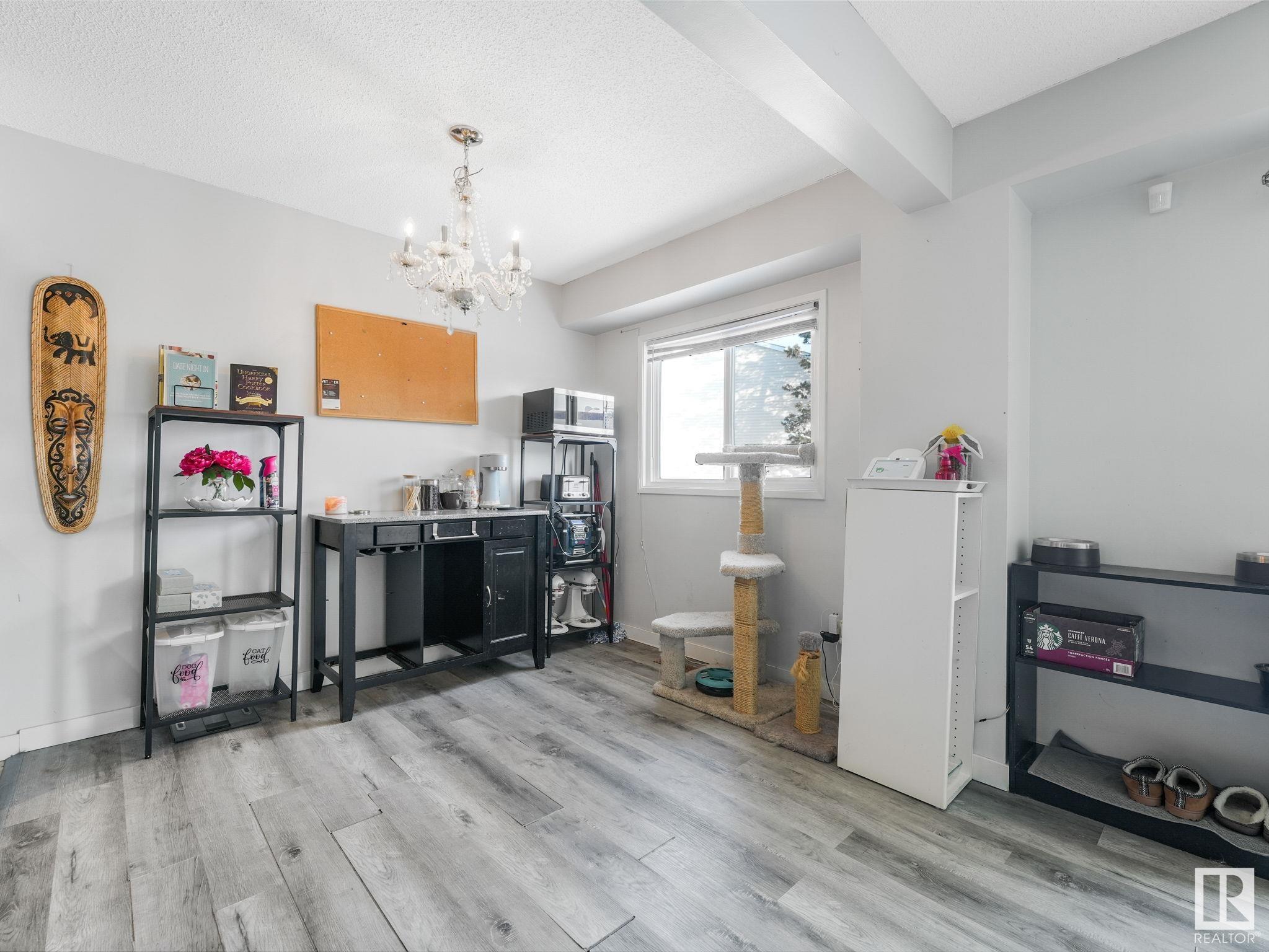      126 CENTENNIAL CO NW , Edmonton,  ,T5P 4H5 ;  Listing Number: MLS E4420515