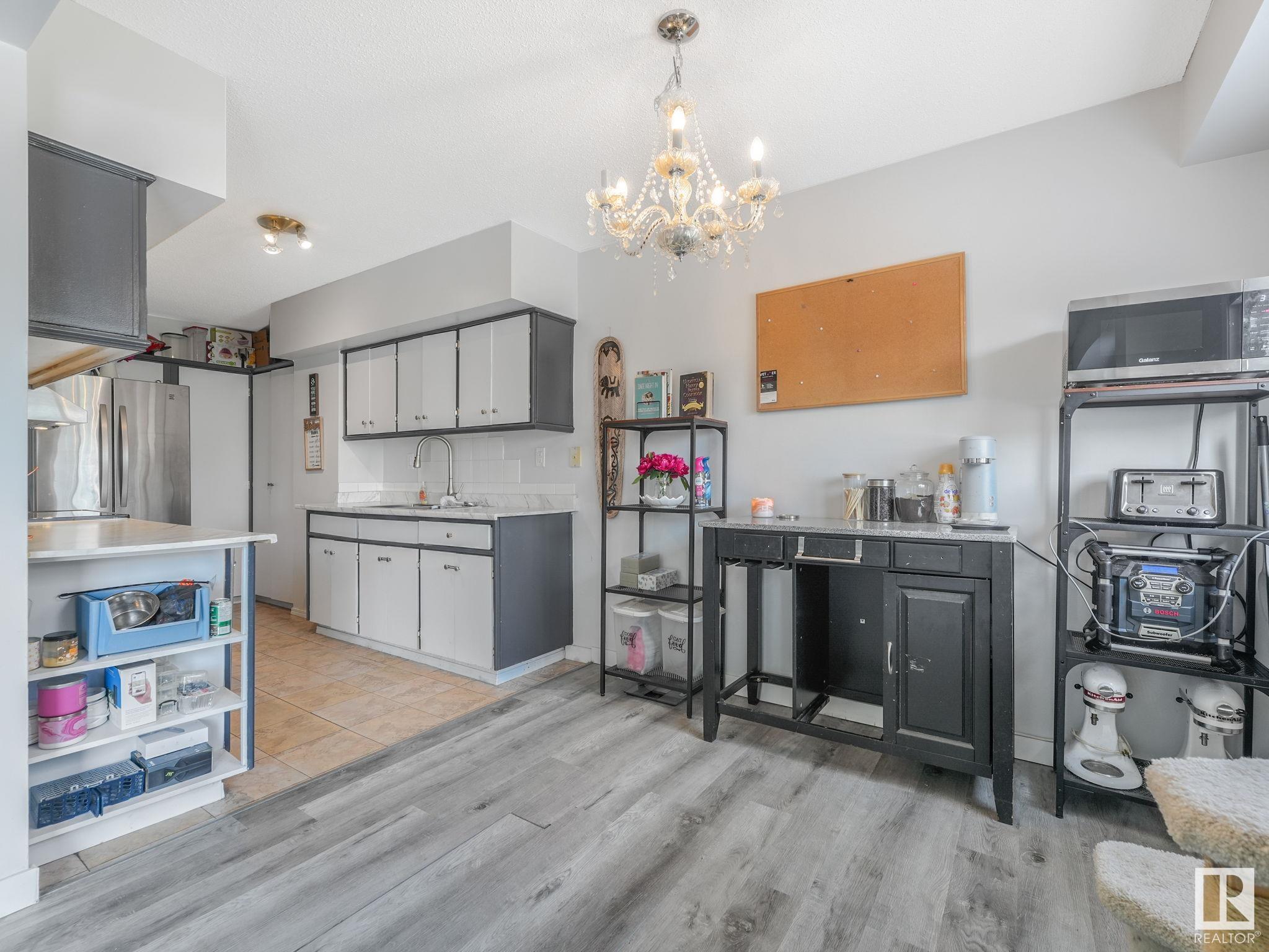      126 CENTENNIAL CO NW , Edmonton,  ,T5P 4H5 ;  Listing Number: MLS E4420515