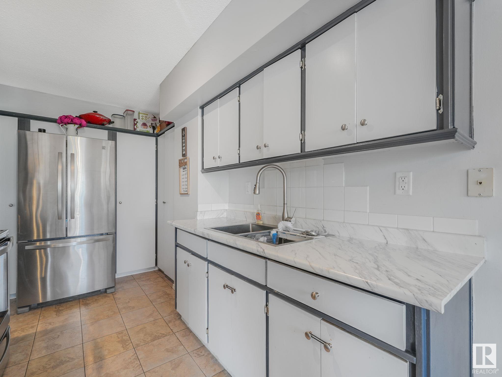      126 CENTENNIAL CO NW , Edmonton,  ,T5P 4H5 ;  Listing Number: MLS E4420515
