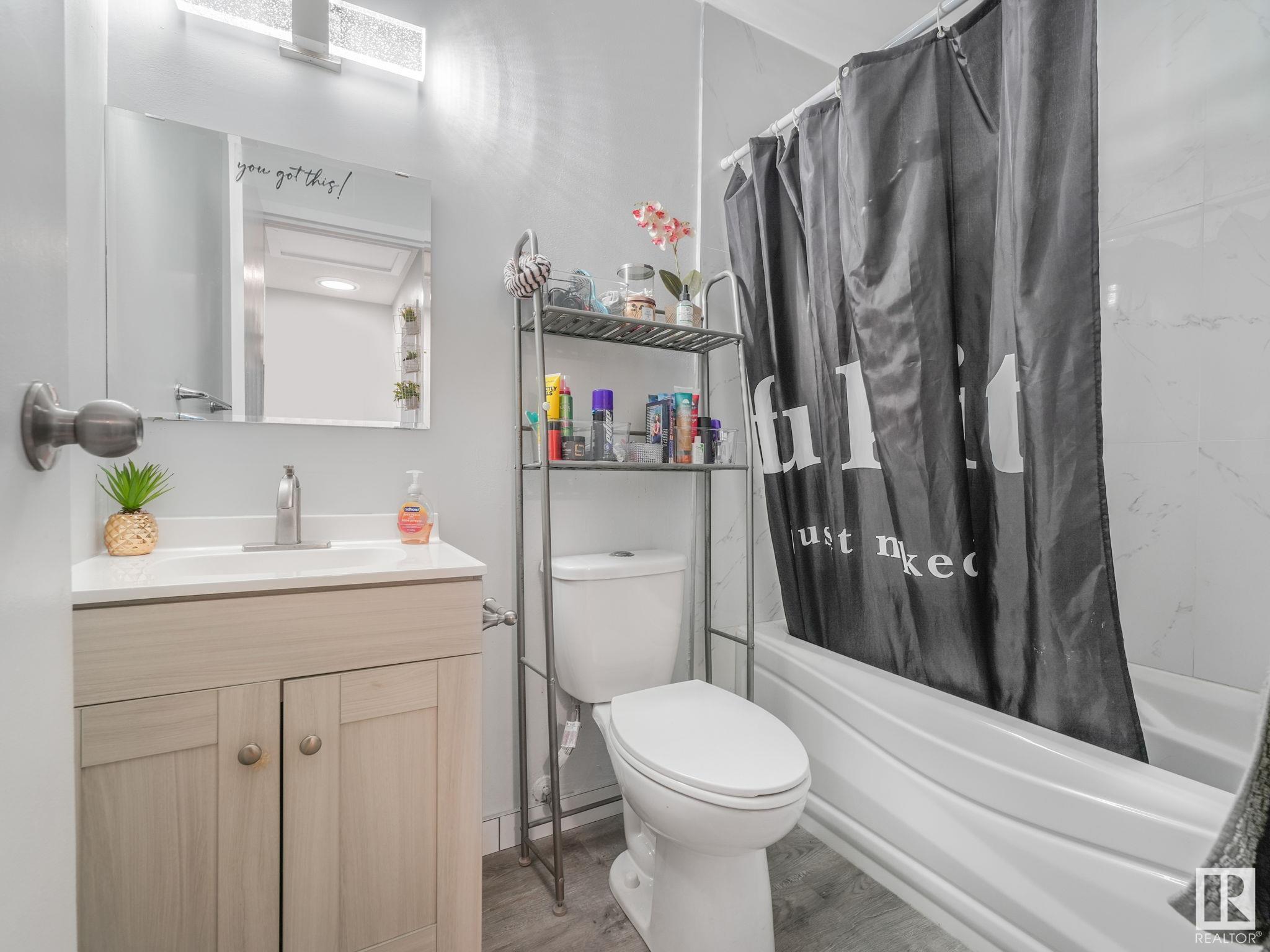      126 CENTENNIAL CO NW , Edmonton,  ,T5P 4H5 ;  Listing Number: MLS E4420515