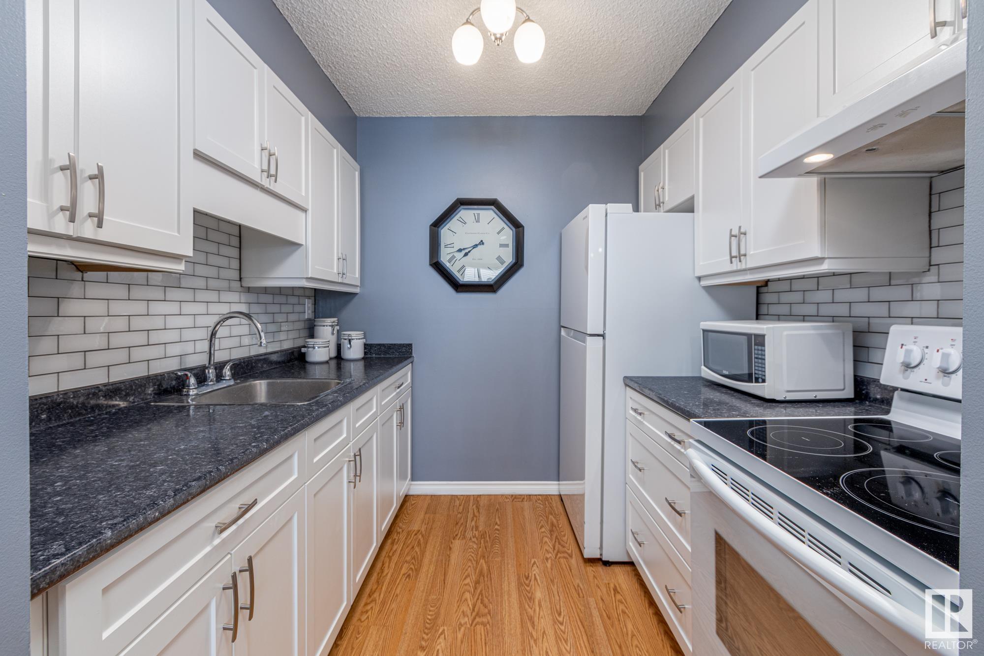      #133 8745 165 ST NW , Edmonton,  ,T5R 2R6 ;  Listing Number: MLS E4420516