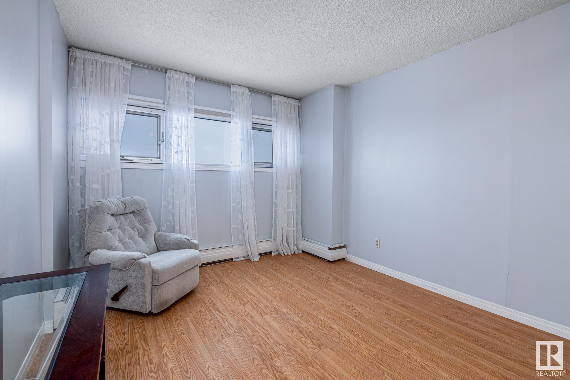      #133 8745 165 ST NW , Edmonton,  ,T5R 2R6 ;  Listing Number: MLS E4420516