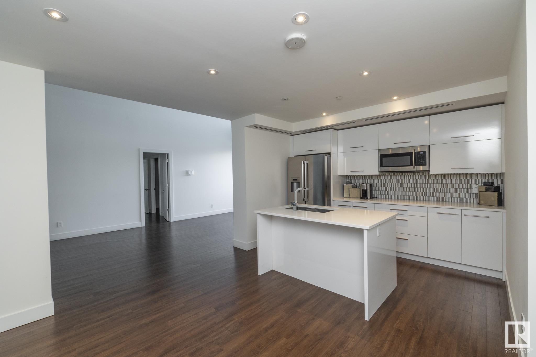      #202 11969 JASPER AV NW , Edmonton,  ,T5K 0P1 ;  Listing Number: MLS E4420518