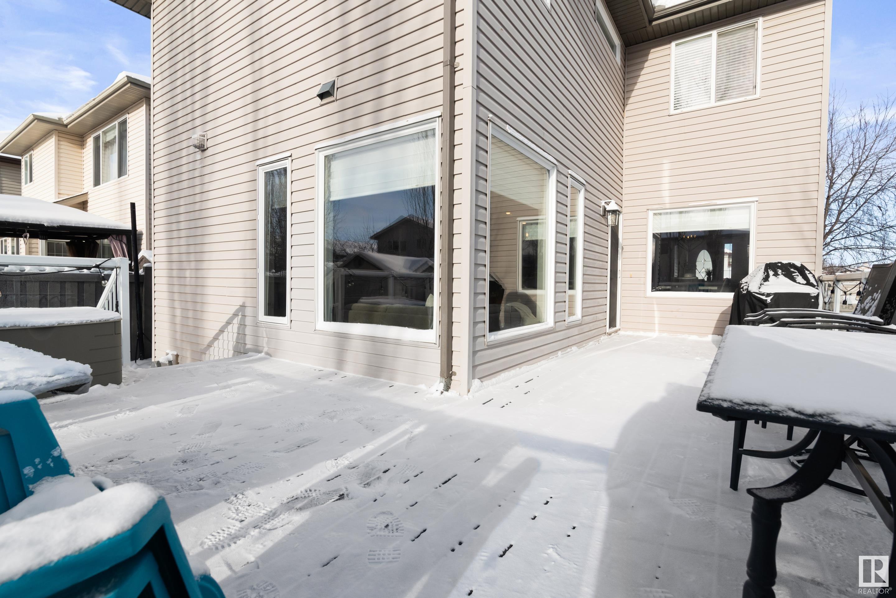      20103 47 AV NW , Edmonton,  ,T6M 2X9 ;  Listing Number: MLS E4420520