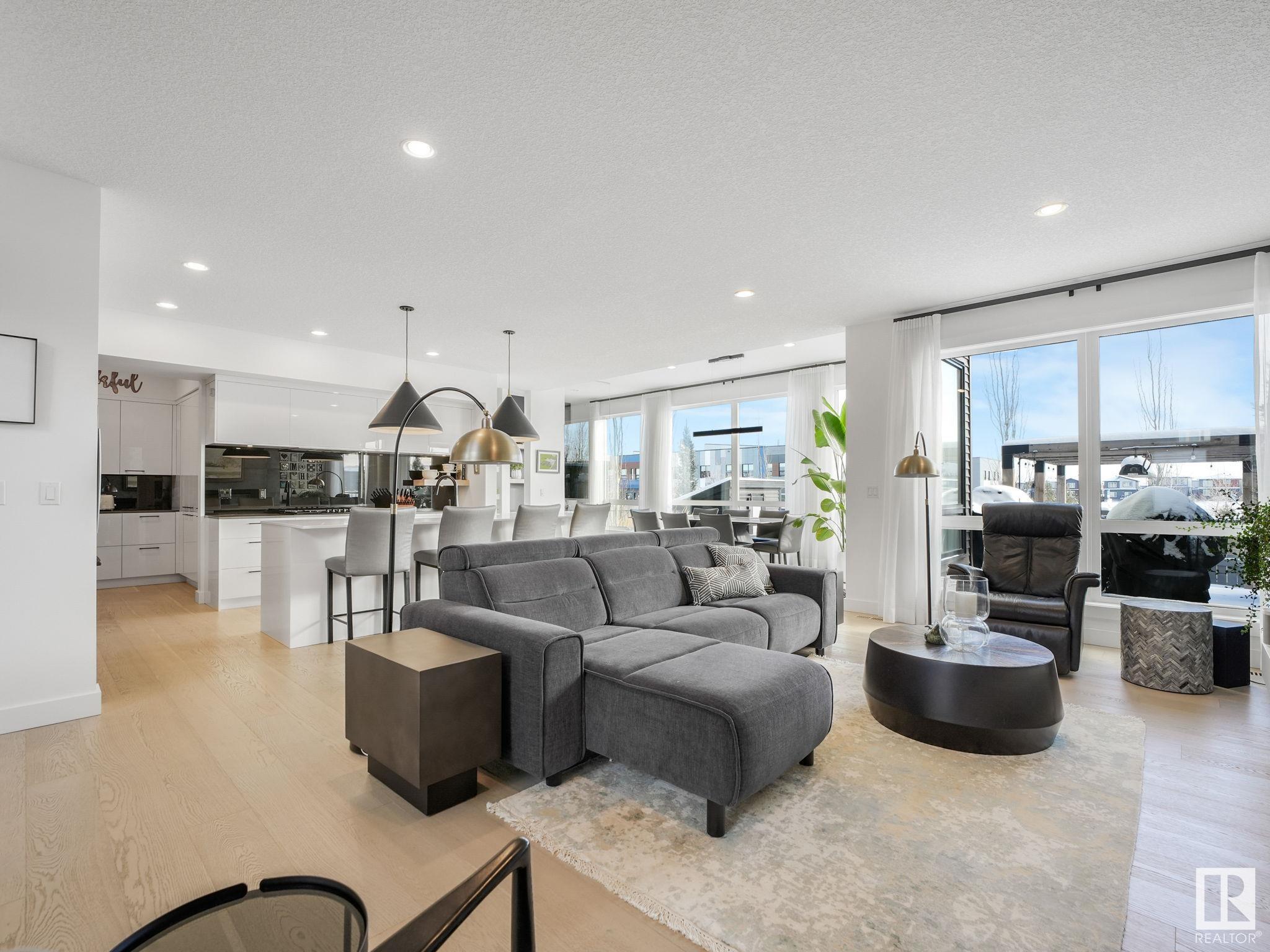      6609 KNOX PL SW , Edmonton,  ,T6W 1A5 ;  Listing Number: MLS E4420523