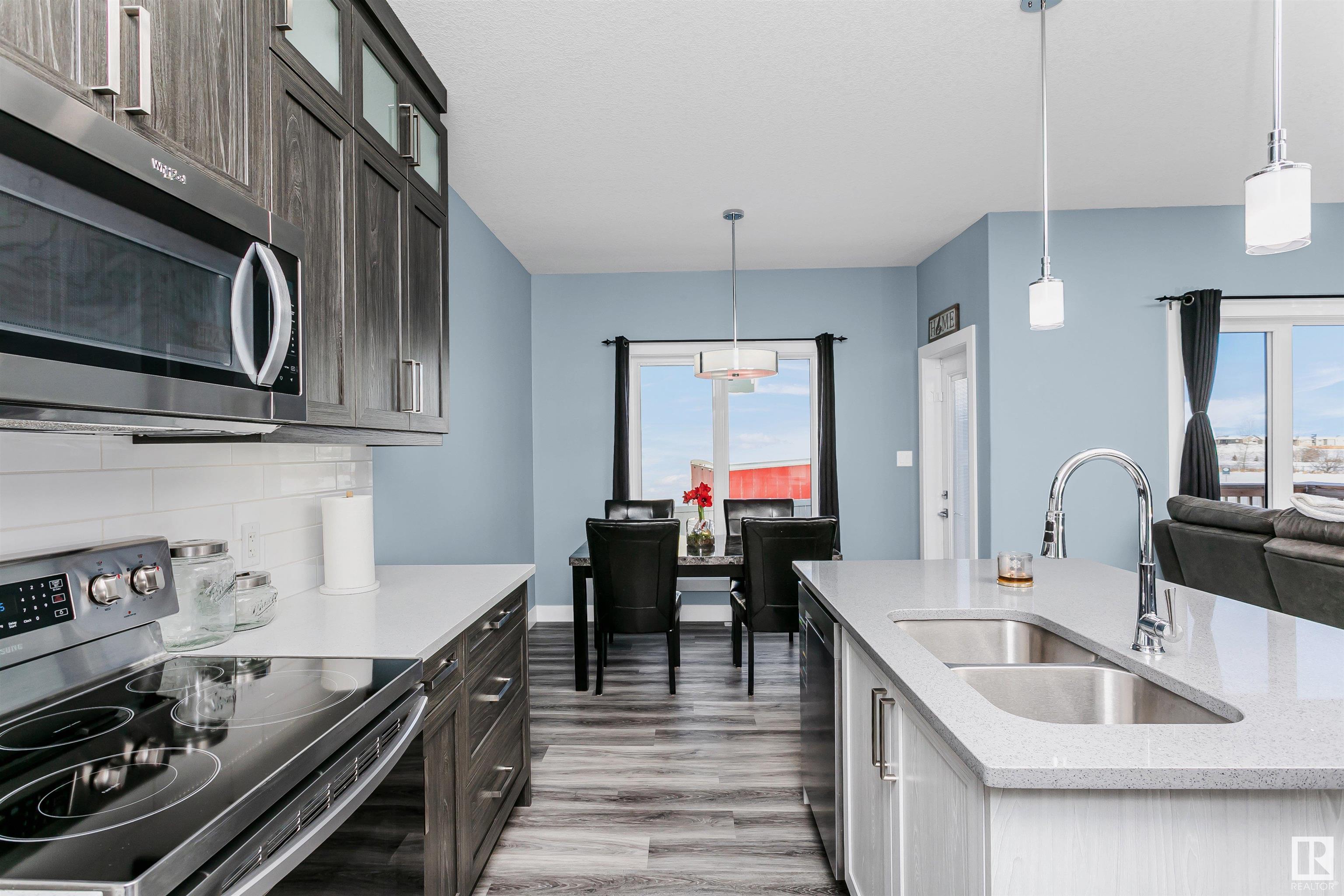      630 MEADOWVIEW DR , Fort Saskatchewan,  ,T8L 0X2 ;  Listing Number: MLS E4420533