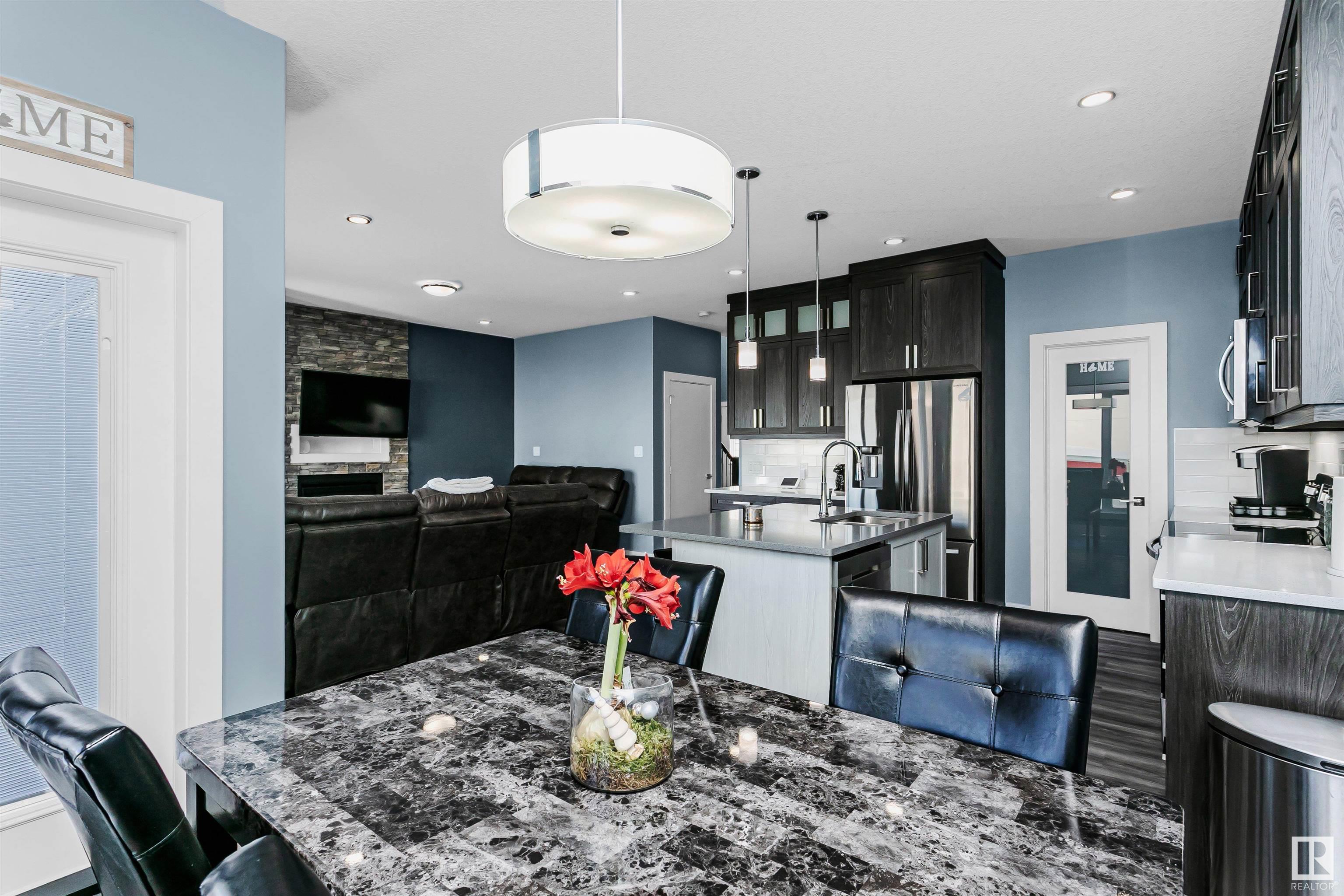      630 MEADOWVIEW DR , Fort Saskatchewan,  ,T8L 0X2 ;  Listing Number: MLS E4420533