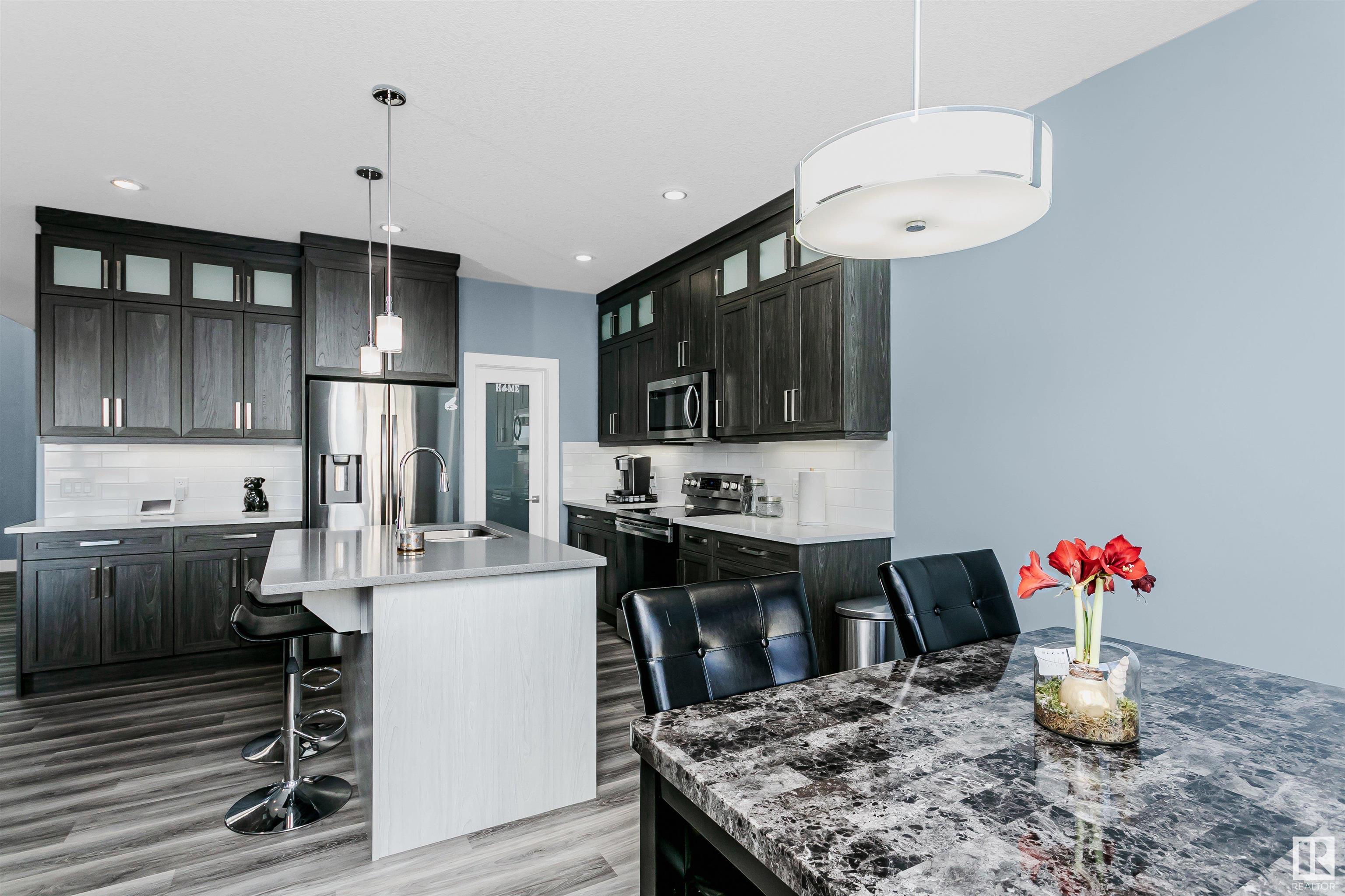      630 MEADOWVIEW DR , Fort Saskatchewan,  ,T8L 0X2 ;  Listing Number: MLS E4420533