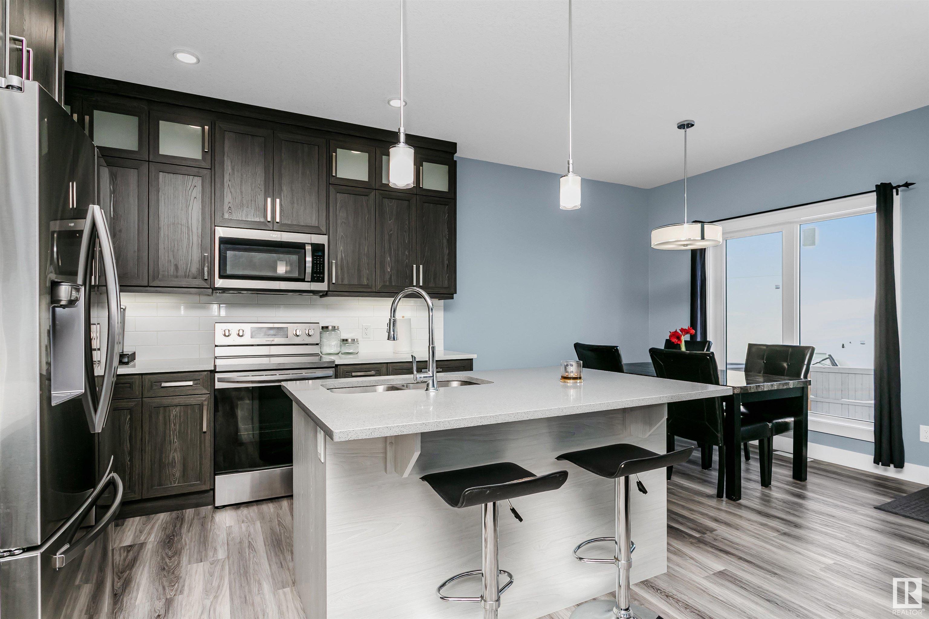      630 MEADOWVIEW DR , Fort Saskatchewan,  ,T8L 0X2 ;  Listing Number: MLS E4420533