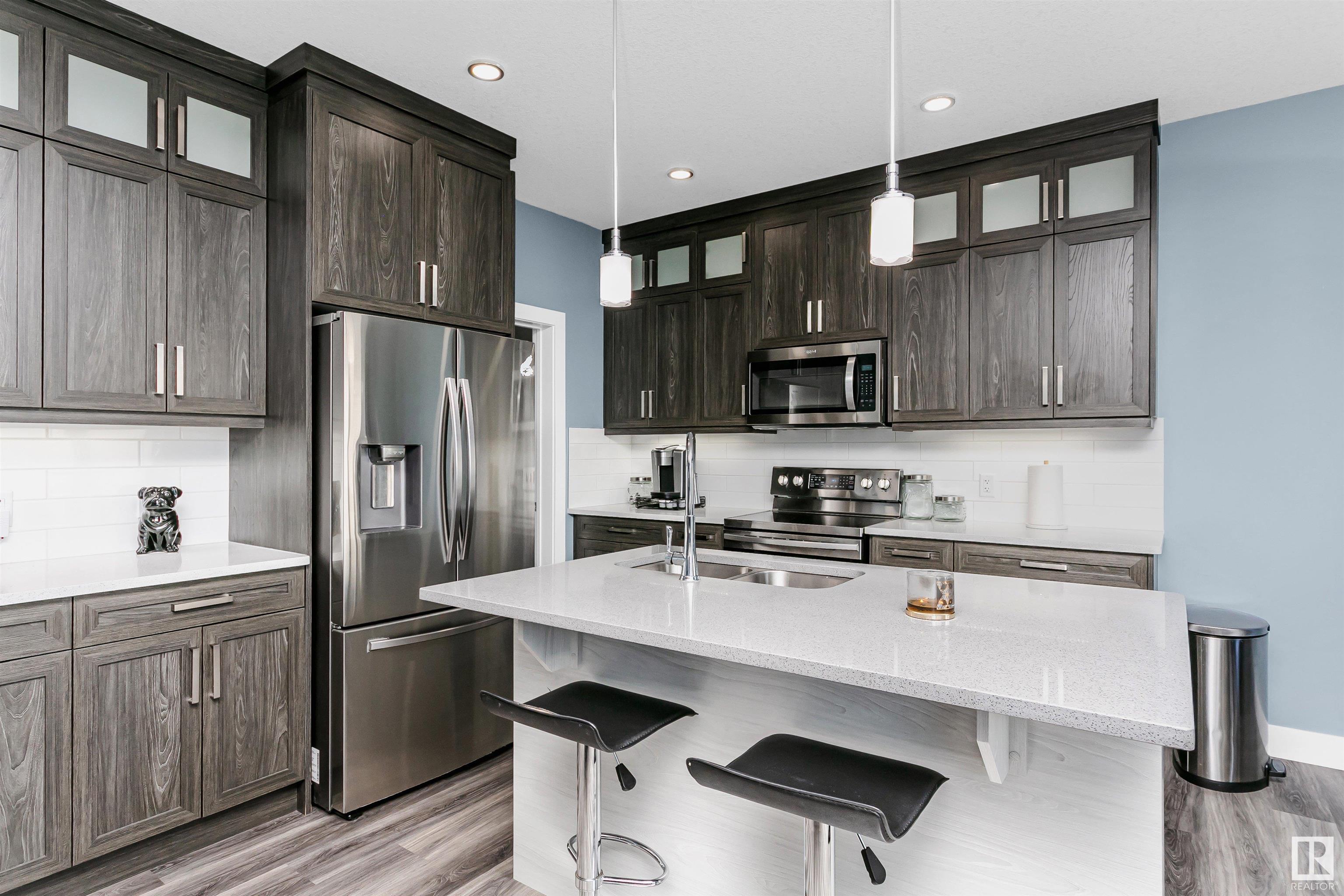     630 MEADOWVIEW DR , Fort Saskatchewan,  ,T8L 0X2 ;  Listing Number: MLS E4420533