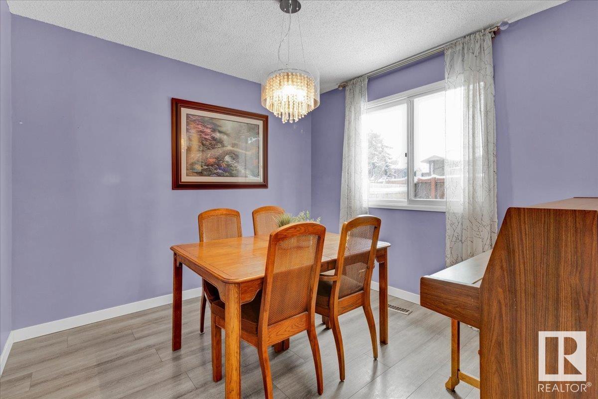      17211 60 AV NW , Edmonton,  ,T6M 1E9 ;  Listing Number: MLS E4420540