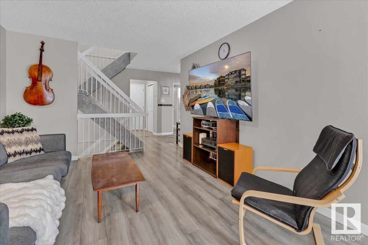      17211 60 AV NW , Edmonton,  ,T6M 1E9 ;  Listing Number: MLS E4420540