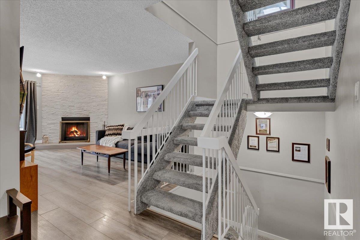      17211 60 AV NW , Edmonton,  ,T6M 1E9 ;  Listing Number: MLS E4420540