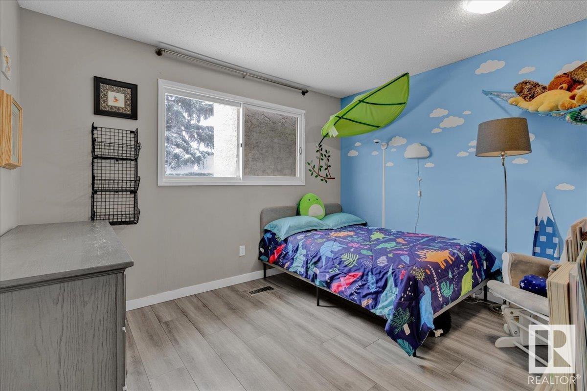      17211 60 AV NW , Edmonton,  ,T6M 1E9 ;  Listing Number: MLS E4420540