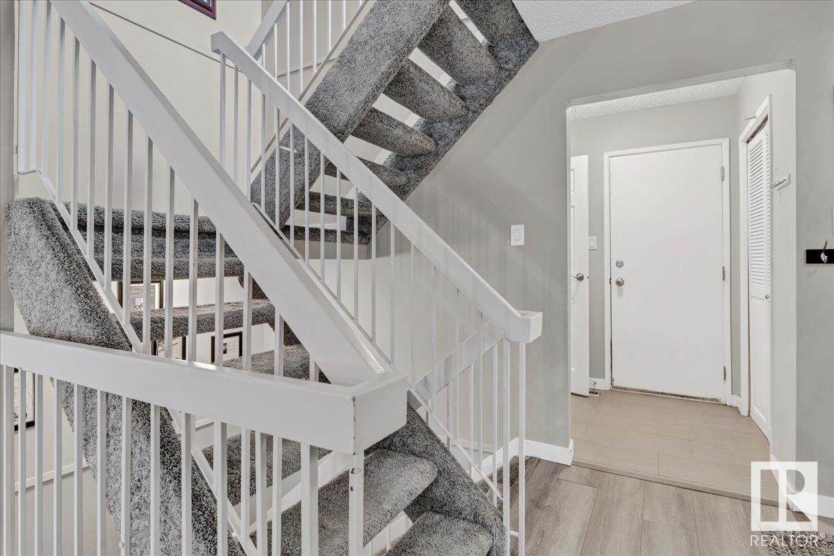      17211 60 AV NW , Edmonton,  ,T6M 1E9 ;  Listing Number: MLS E4420540