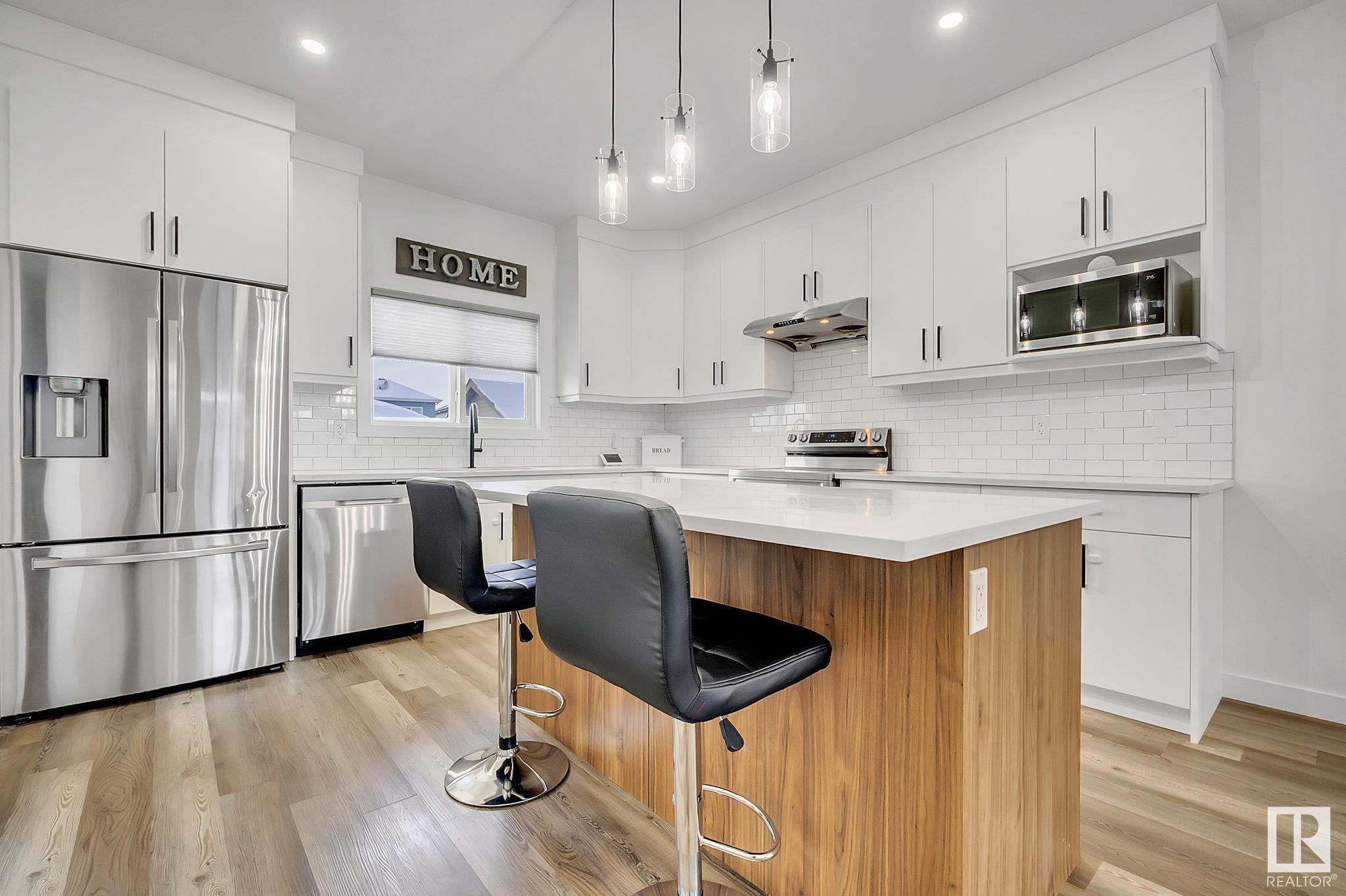      17924 61 ST NW NW , Edmonton,  ,T5Y 3X1 ;  Listing Number: MLS E4420541