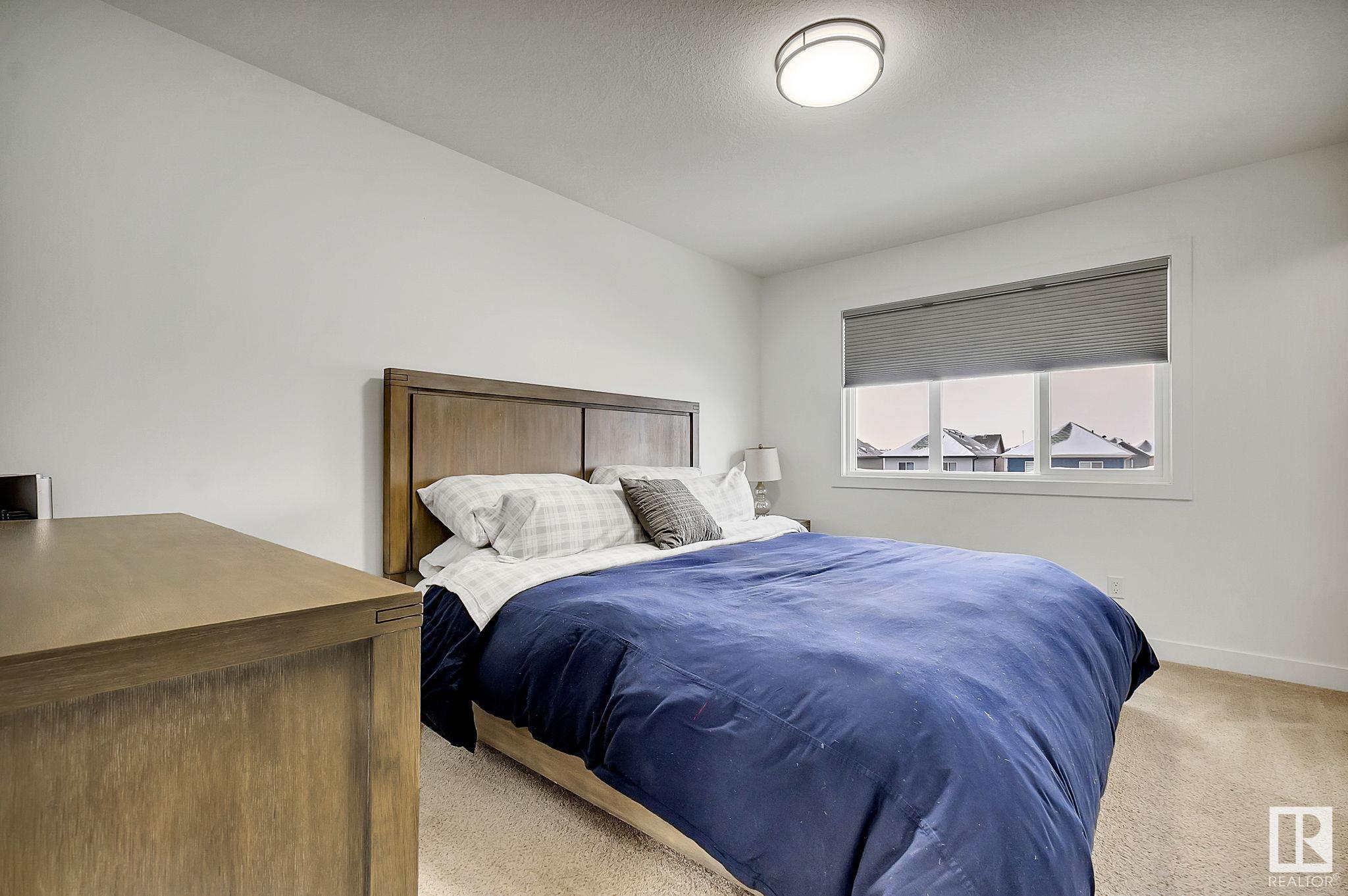      17924 61 ST NW NW , Edmonton,  ,T5Y 3X1 ;  Listing Number: MLS E4420541