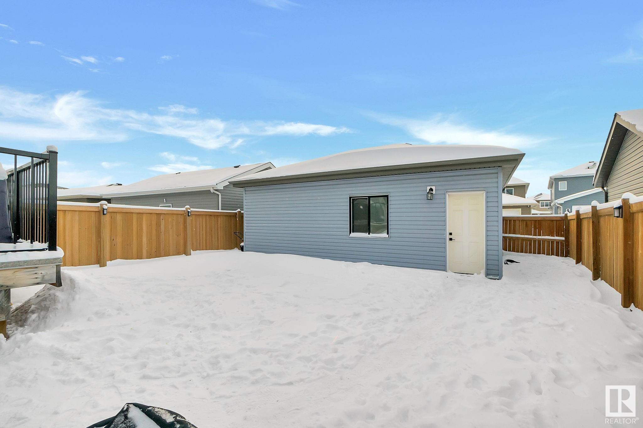      17924 61 ST NW NW , Edmonton,  ,T5Y 3X1 ;  Listing Number: MLS E4420541