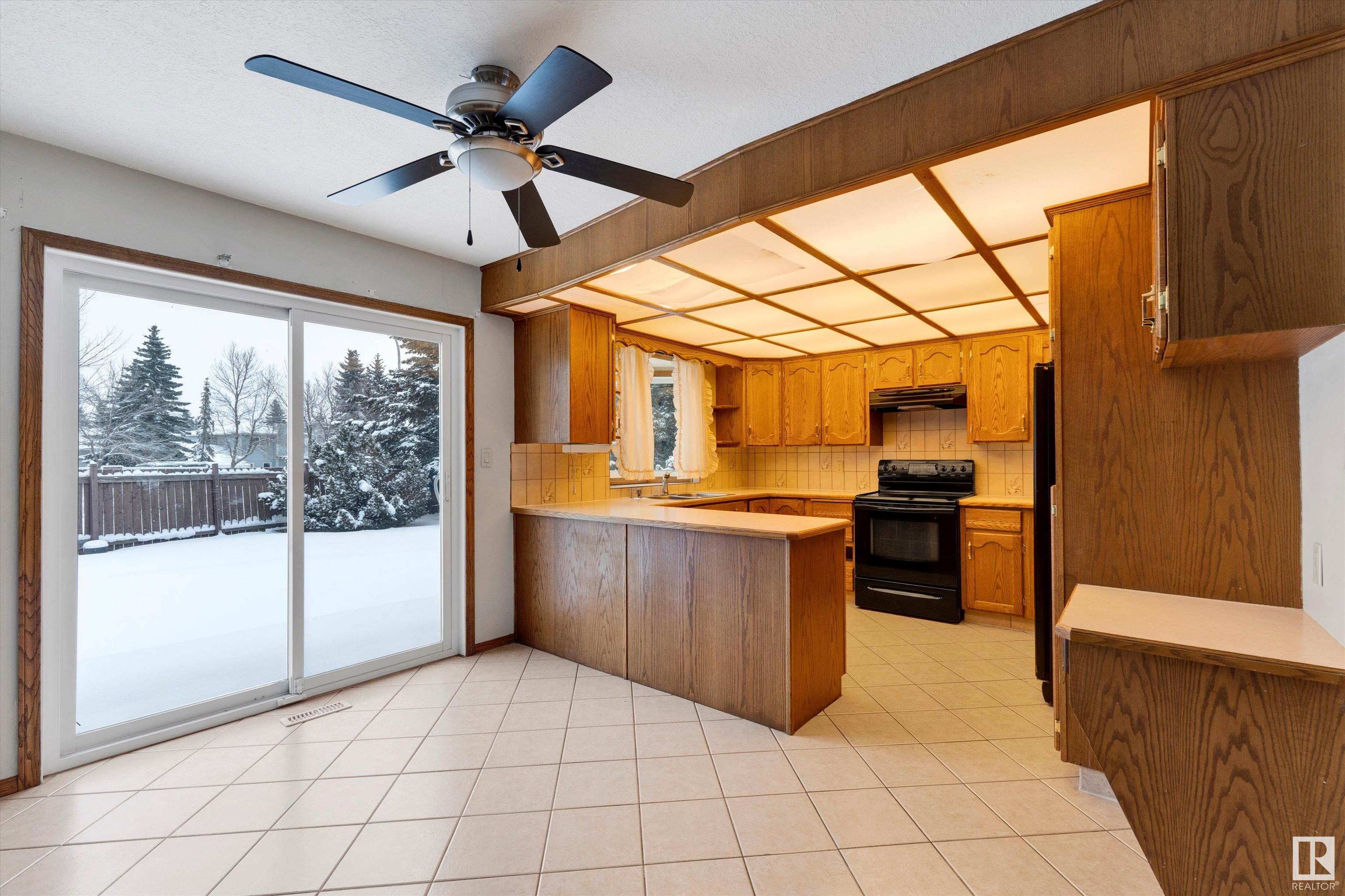      17803 58 AV NW , Edmonton,  ,T6M 1S6 ;  Listing Number: MLS E4420543