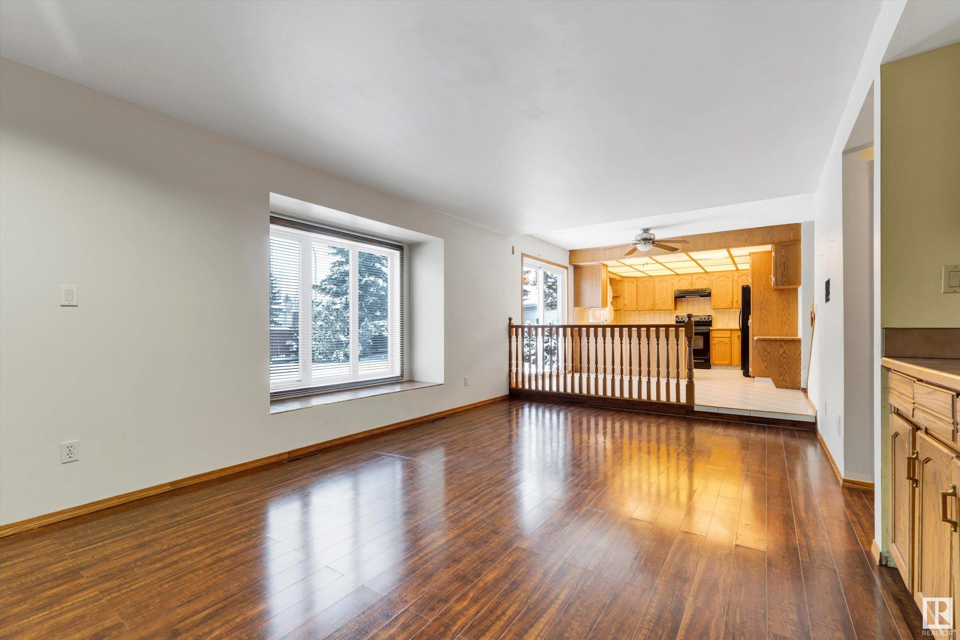      17803 58 AV NW , Edmonton,  ,T6M 1S6 ;  Listing Number: MLS E4420543