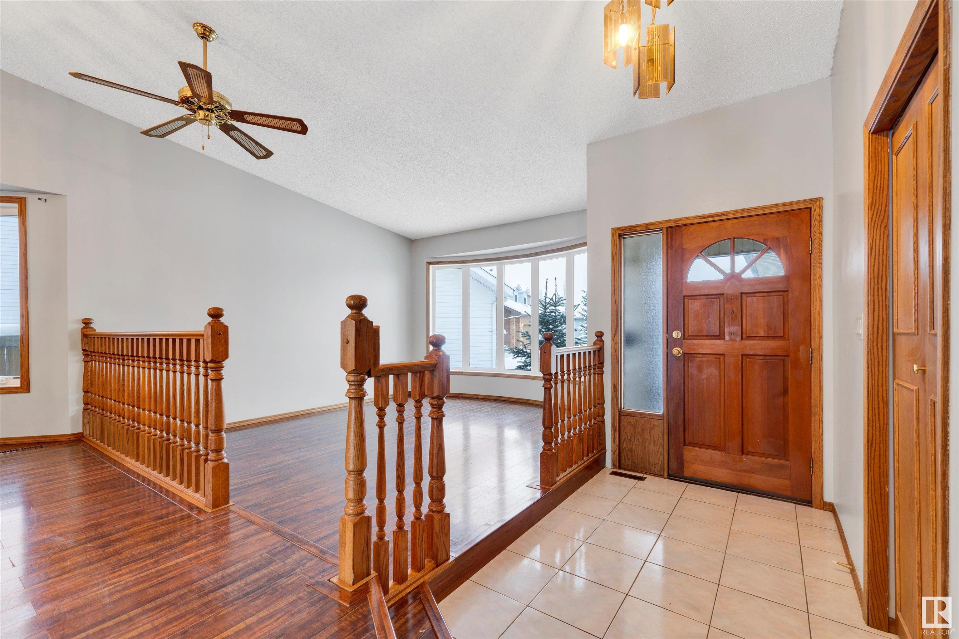      17803 58 AV NW , Edmonton,  ,T6M 1S6 ;  Listing Number: MLS E4420543