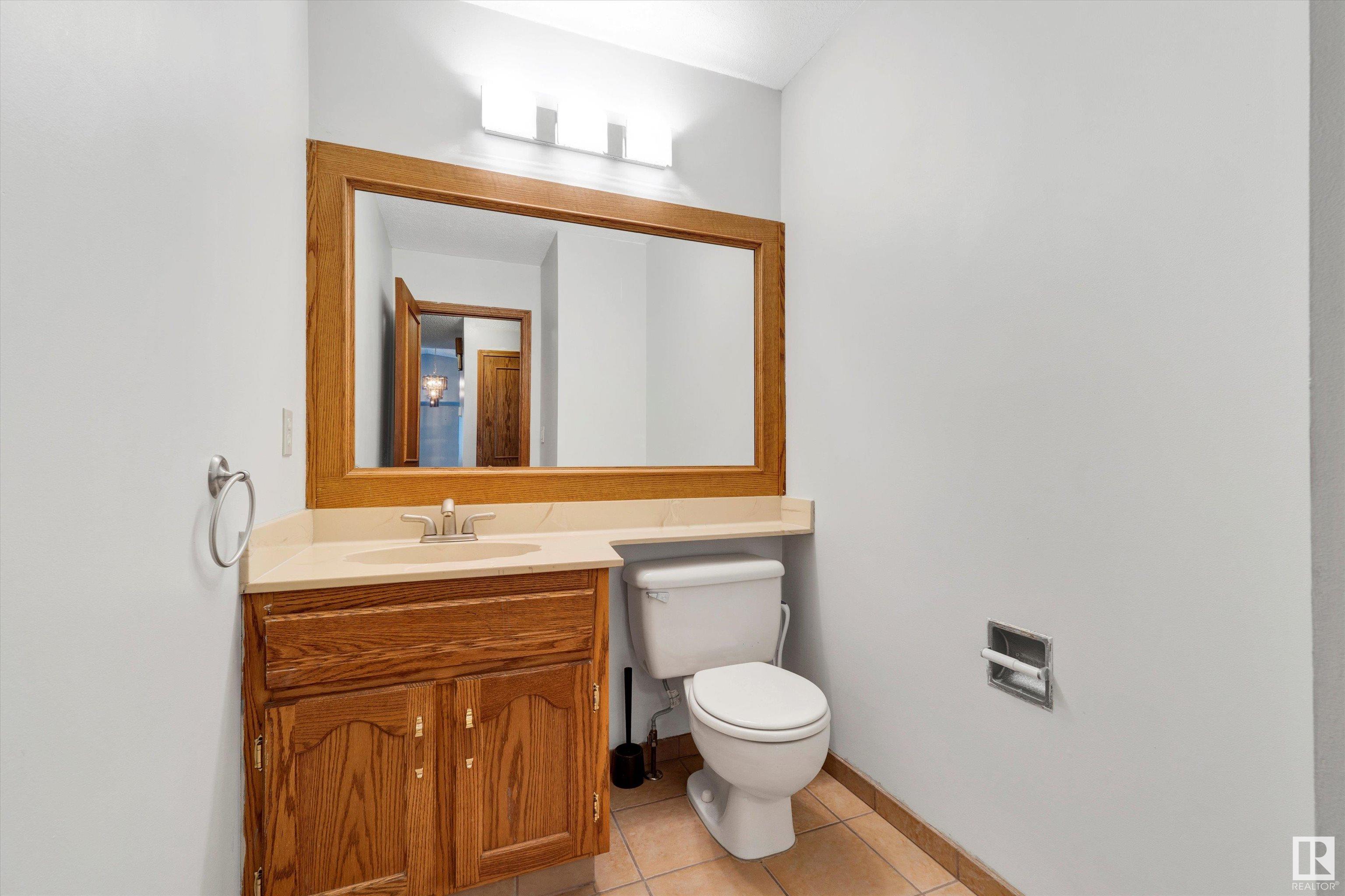      17803 58 AV NW , Edmonton,  ,T6M 1S6 ;  Listing Number: MLS E4420543