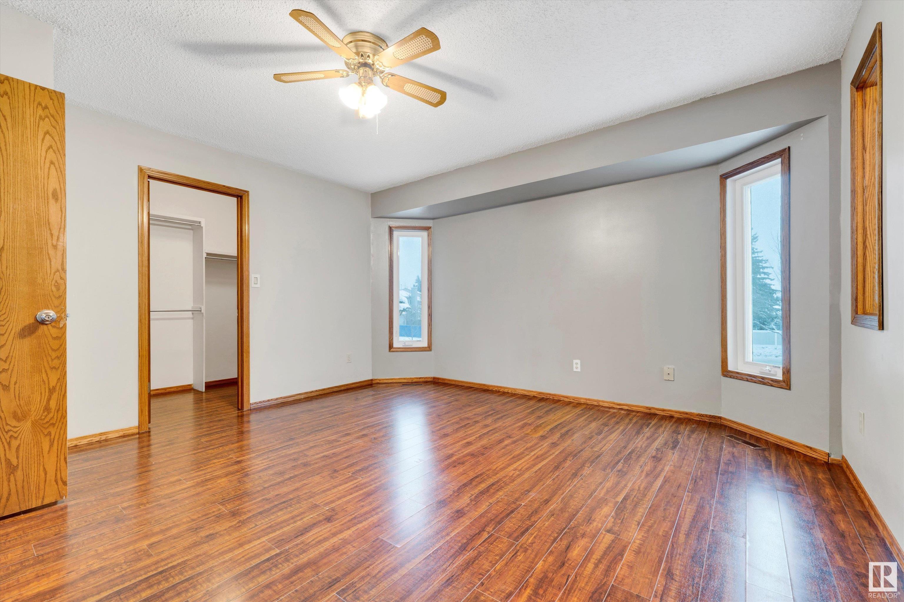      17803 58 AV NW , Edmonton,  ,T6M 1S6 ;  Listing Number: MLS E4420543