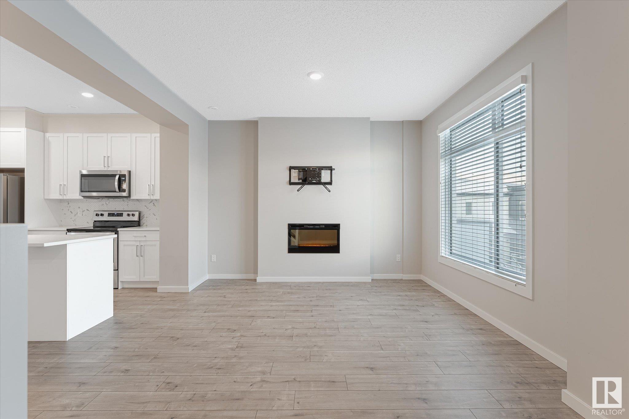      #20 804 WELSH DR SW , Edmonton,  ,T6X 1Y8 ;  Listing Number: MLS E4420546