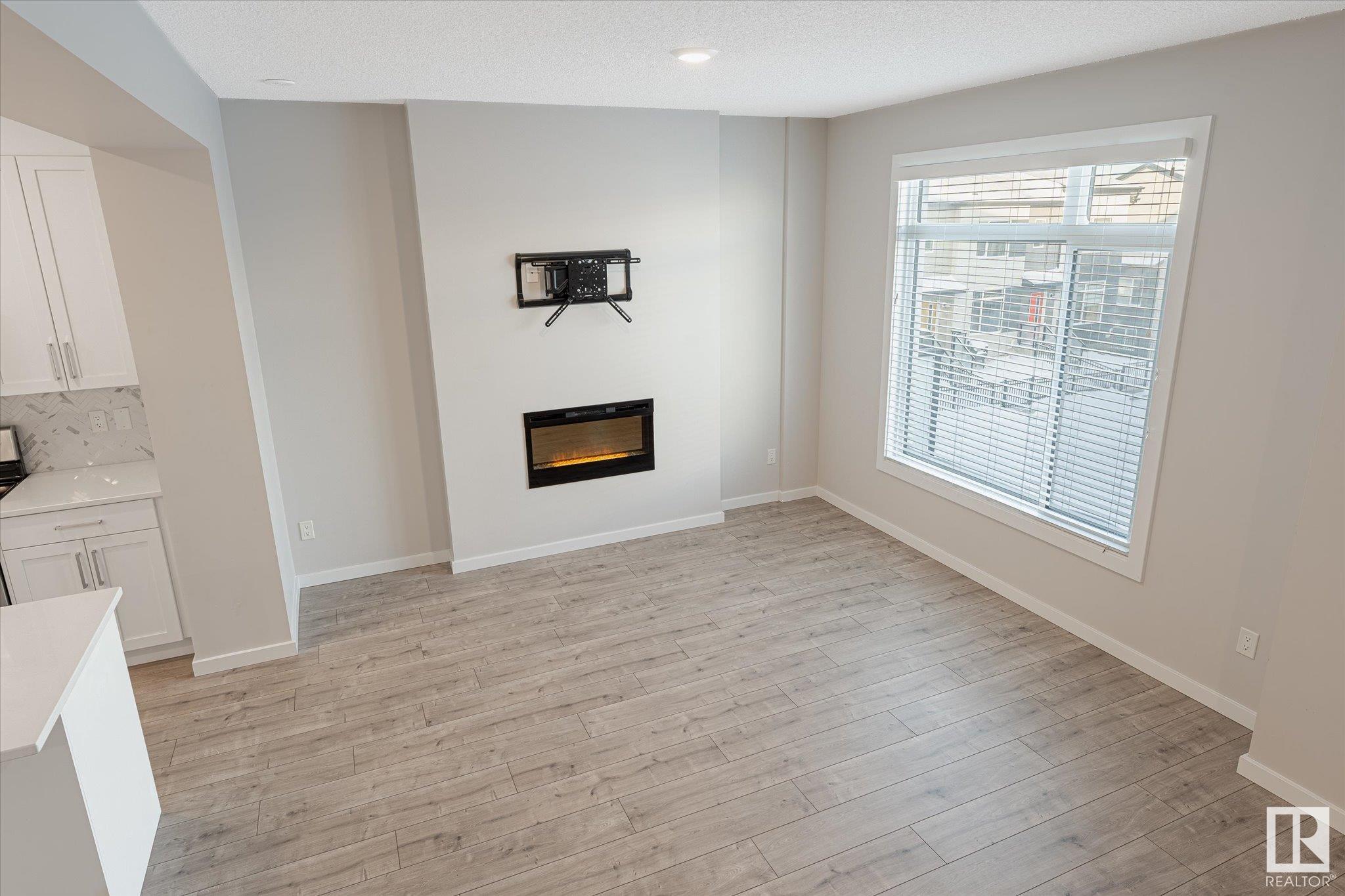      #20 804 WELSH DR SW , Edmonton,  ,T6X 1Y8 ;  Listing Number: MLS E4420546