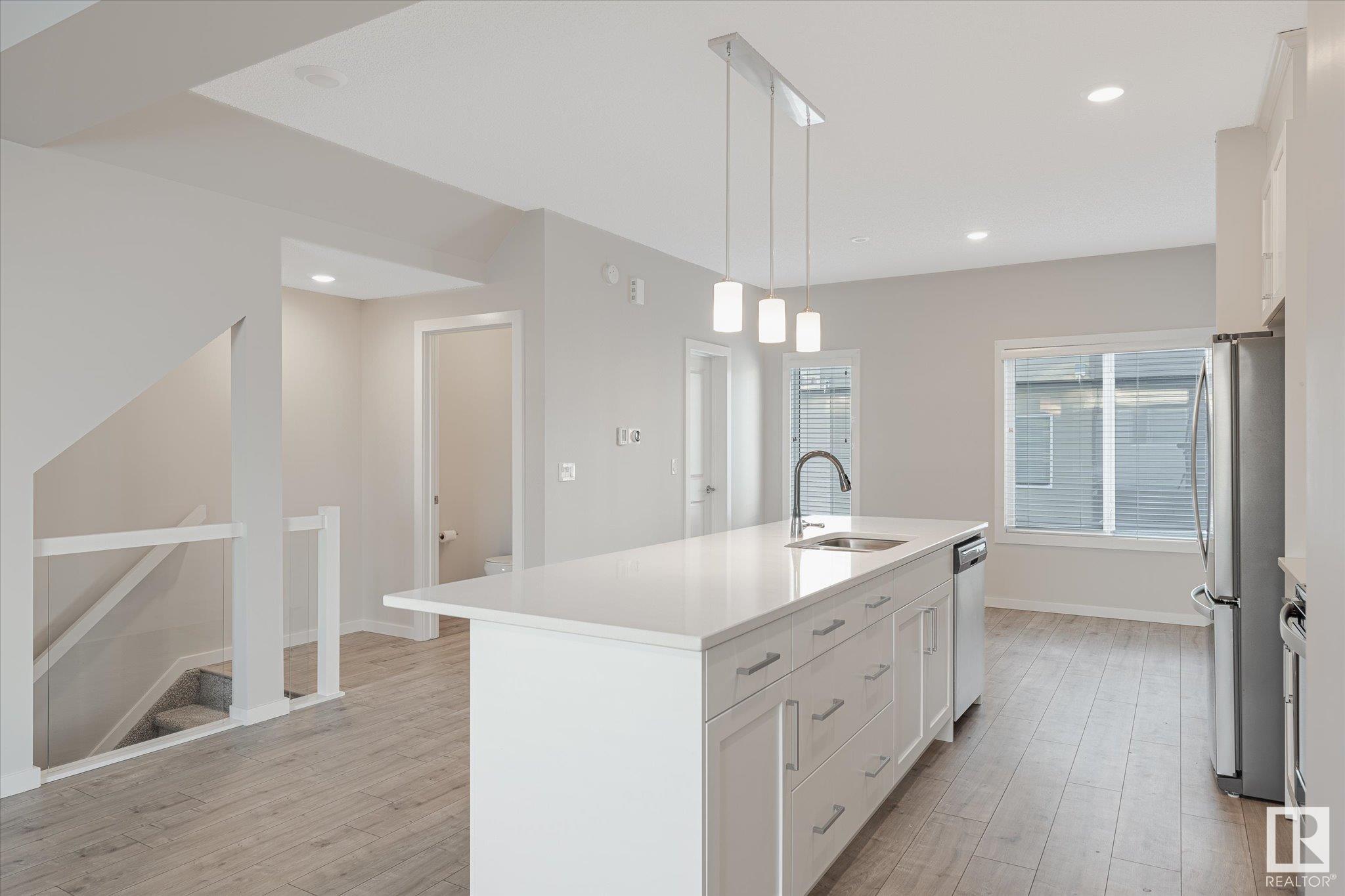      #20 804 WELSH DR SW , Edmonton,  ,T6X 1Y8 ;  Listing Number: MLS E4420546