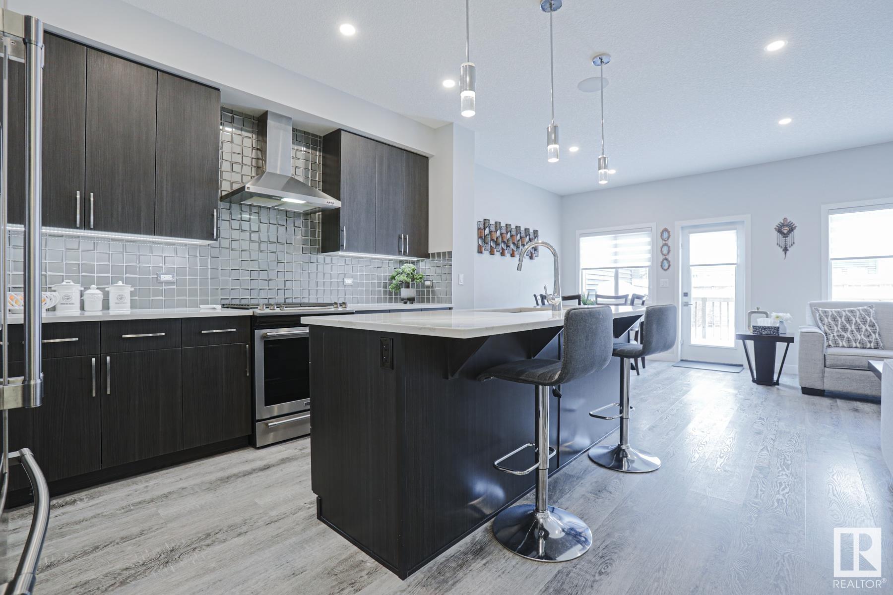      25 Robin WY E , St. Albert,  ,T8N 7T6 ;  Listing Number: MLS E4420549