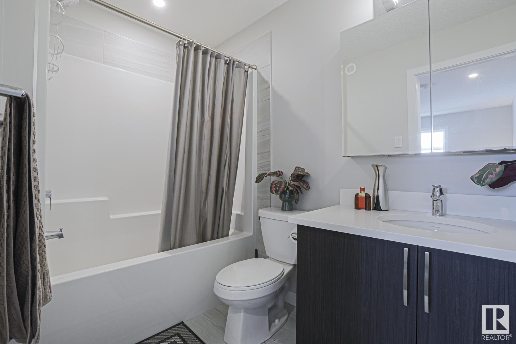      25 Robin WY E , St. Albert,  ,T8N 7T6 ;  Listing Number: MLS E4420549