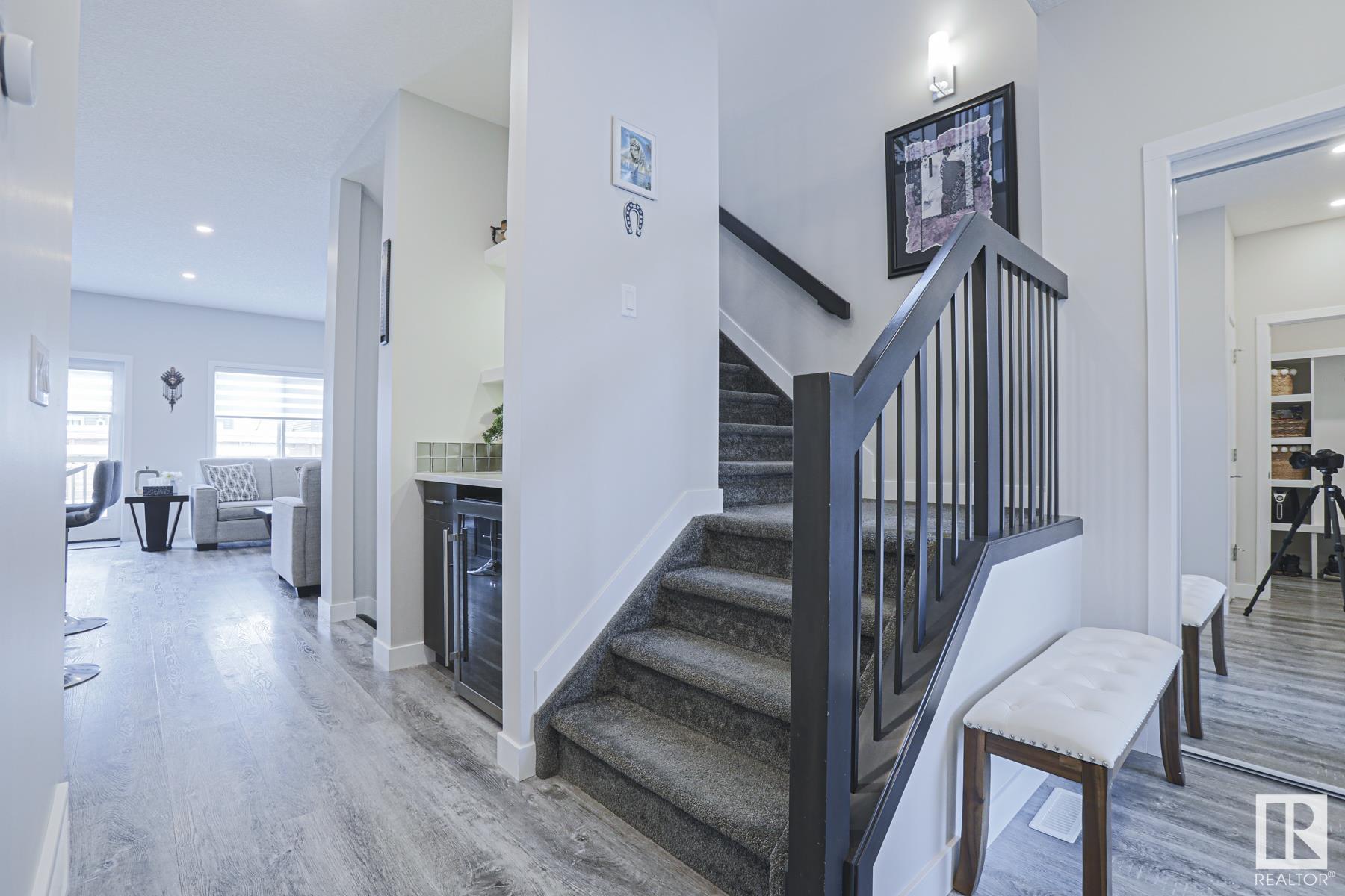      25 Robin WY E , St. Albert,  ,T8N 7T6 ;  Listing Number: MLS E4420549
